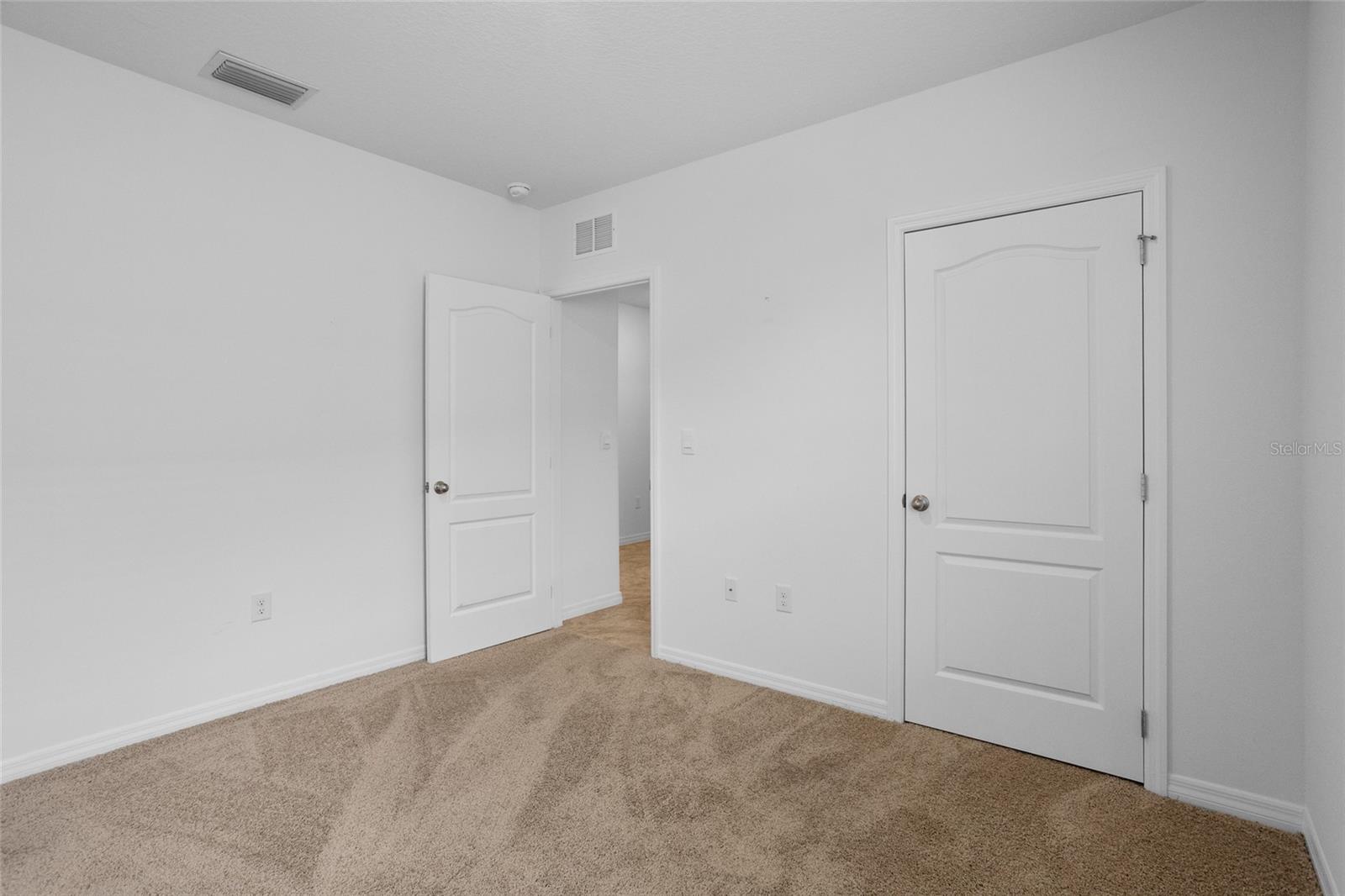 2143 KALIN WAY, TAVARES, FL — photo 23