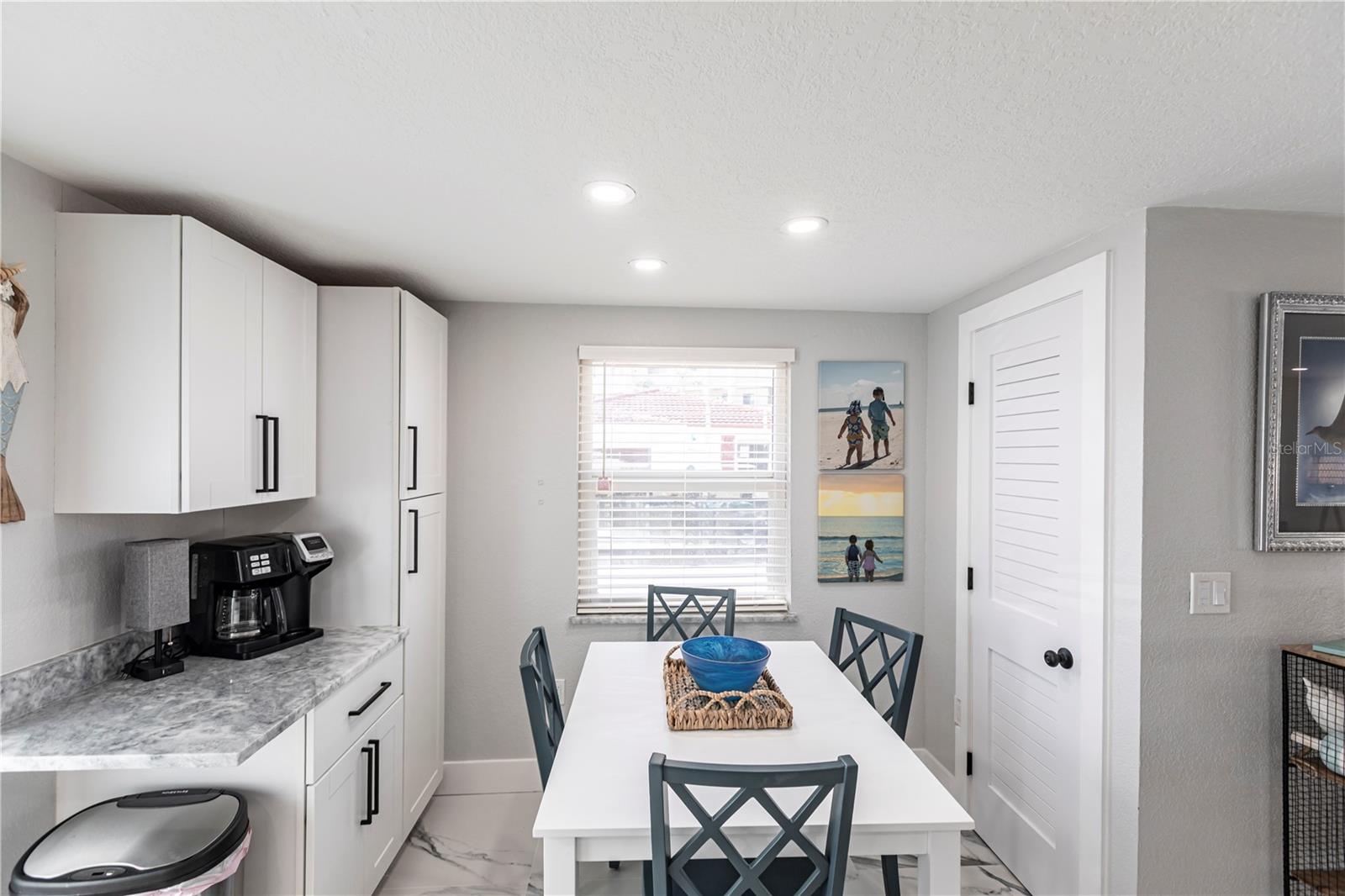 6154 MIDNIGHT PASS RD #C16, SARASOTA, FL — photo 10