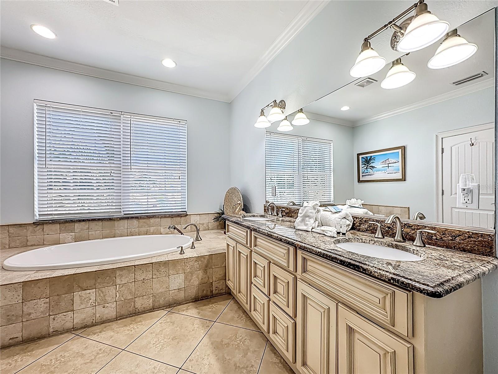 4805 2ND AVE, HOLMES BEACH, FL — photo 52