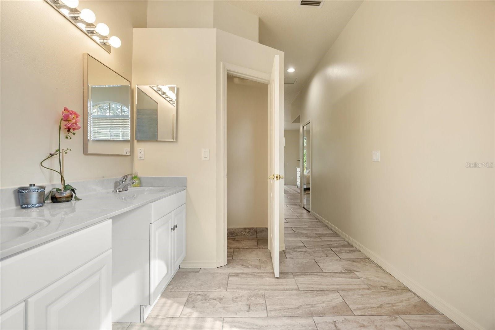 220 WIMBLEDON CIR, LAKE MARY, FL — photo 23