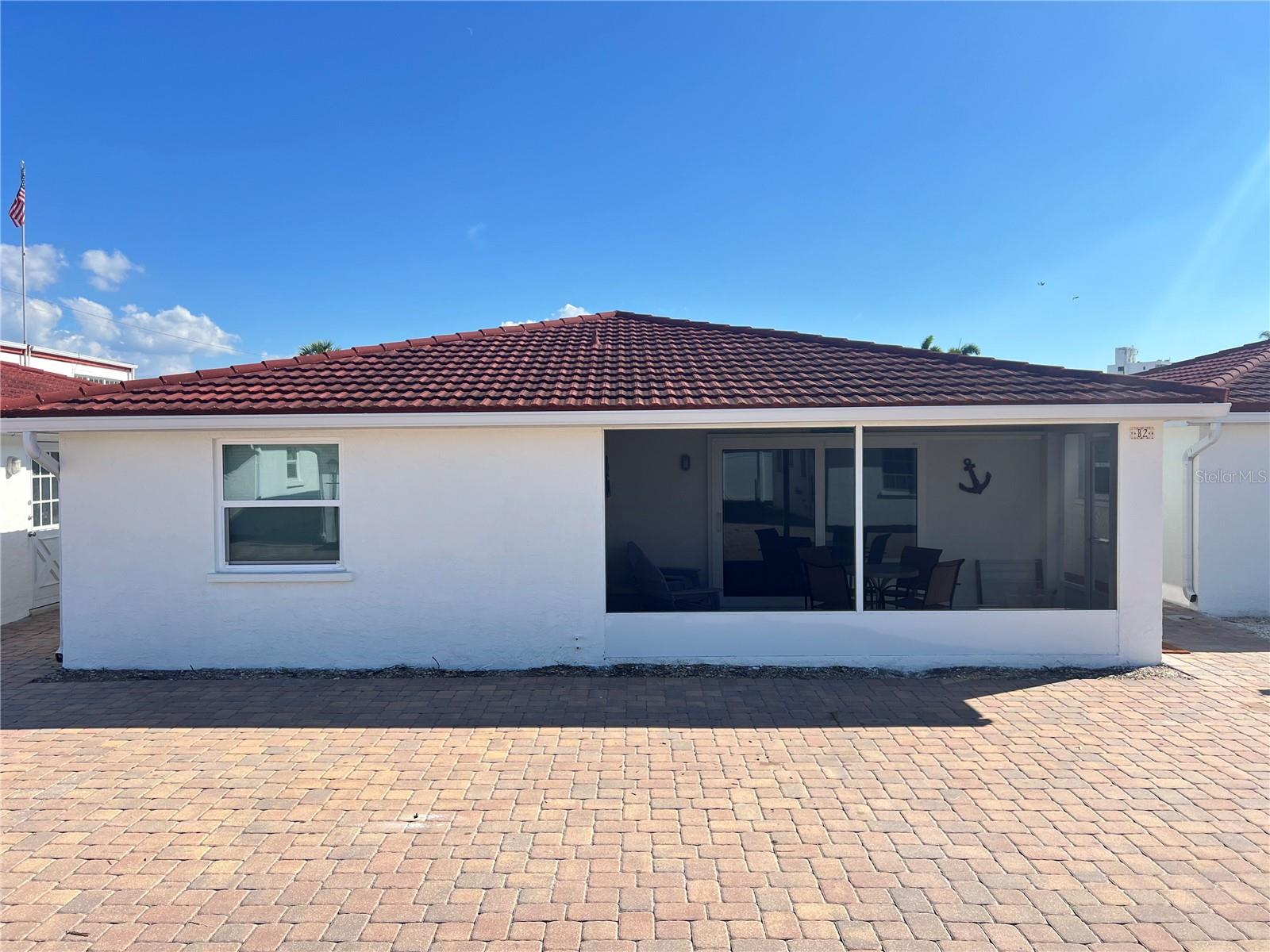 6154 MIDNIGHT PASS RD #B02, SARASOTA, FL