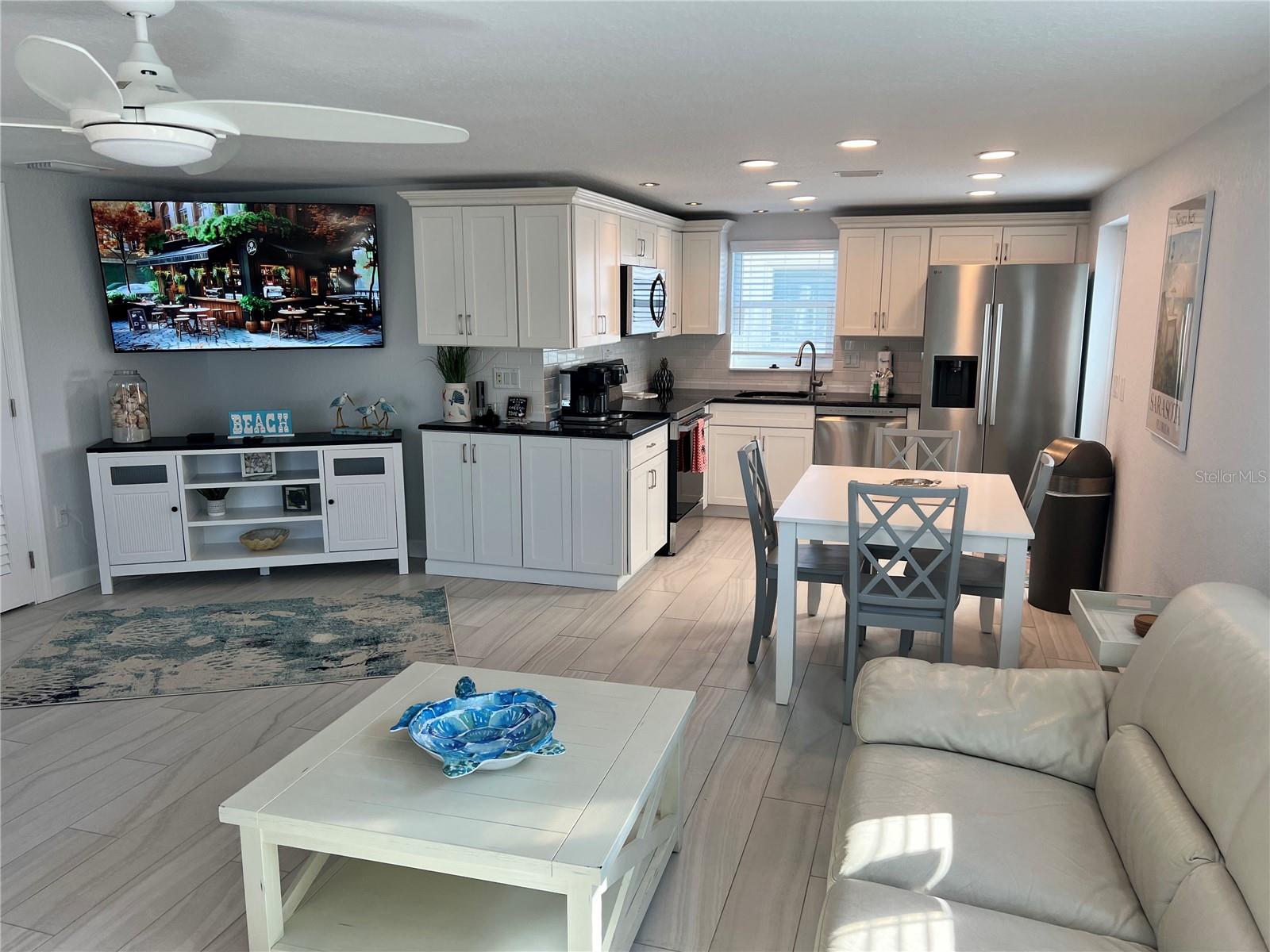6154 MIDNIGHT PASS RD #B02, SARASOTA, FL — photo 10