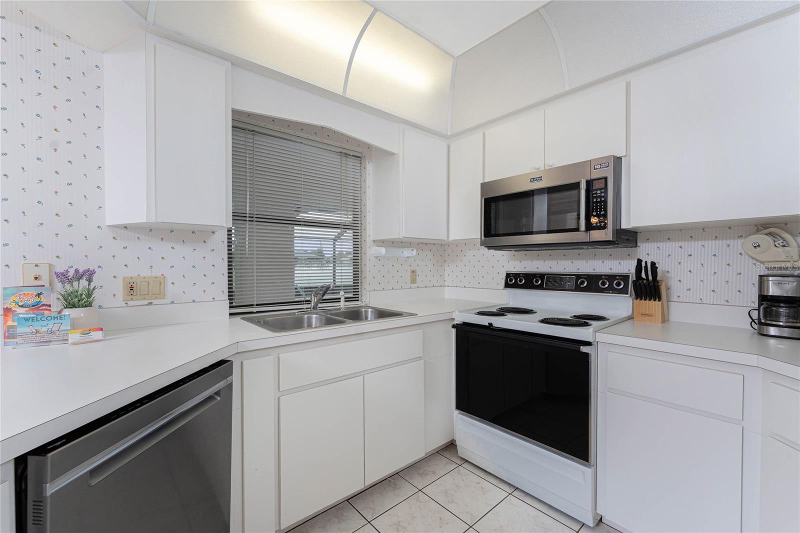 21 BUNKER LN, ROTONDA WEST, FL — photo 25