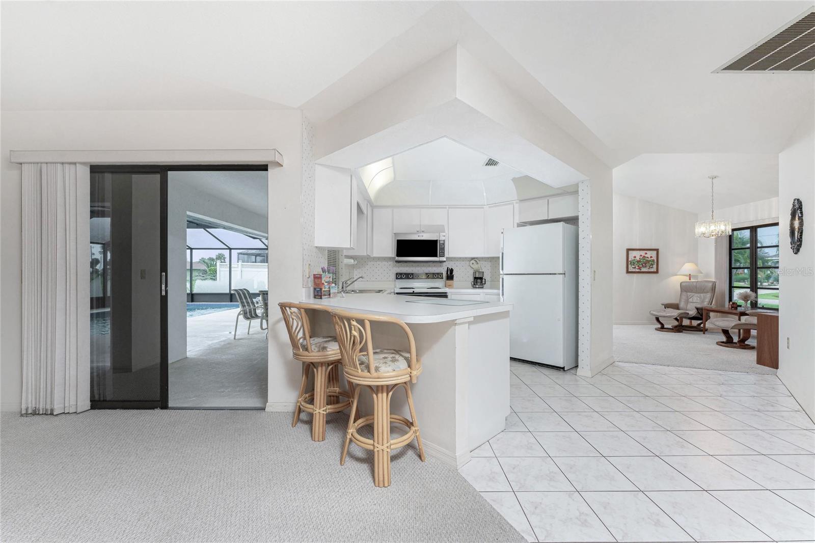 21 BUNKER LN, ROTONDA WEST, FL — photo 37