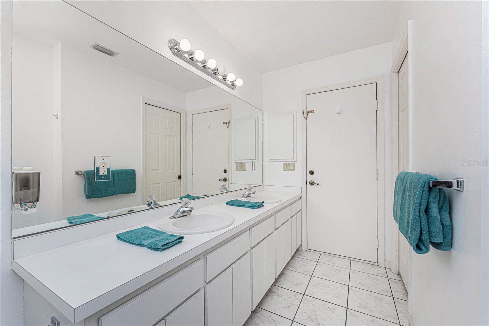 21 BUNKER LN, ROTONDA WEST, FL — photo 54