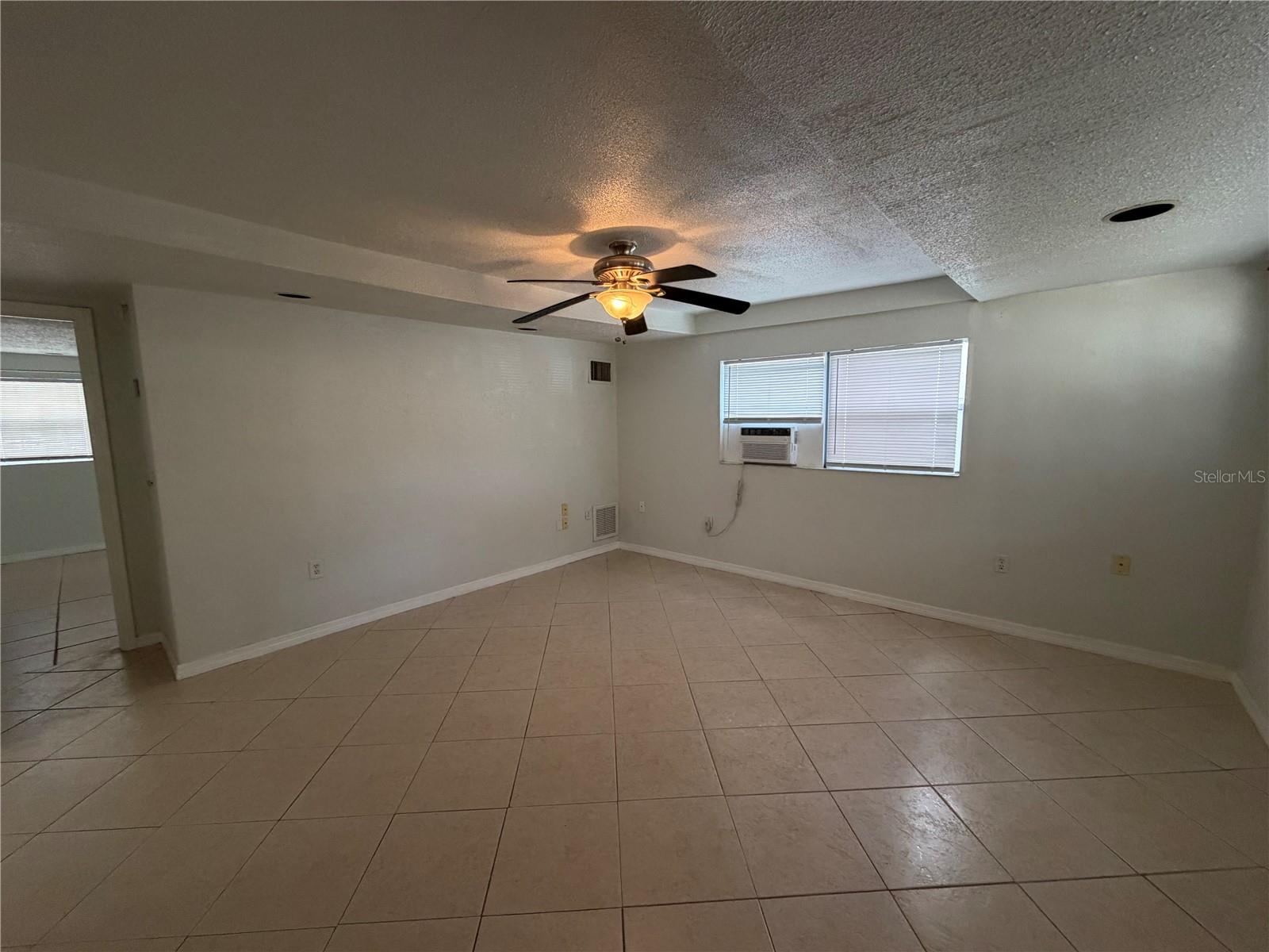 1919 W NORTH A ST, TAMPA, FL — photo 31