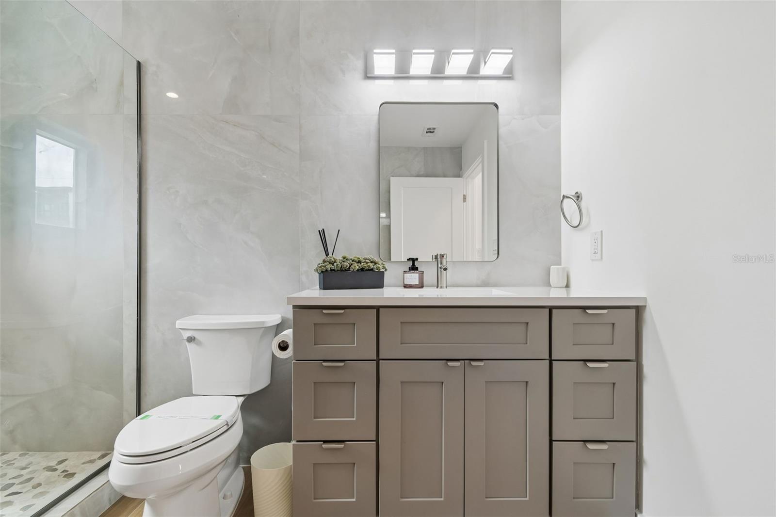 1343 4TH ST #202, SARASOTA, FL — photo 32
