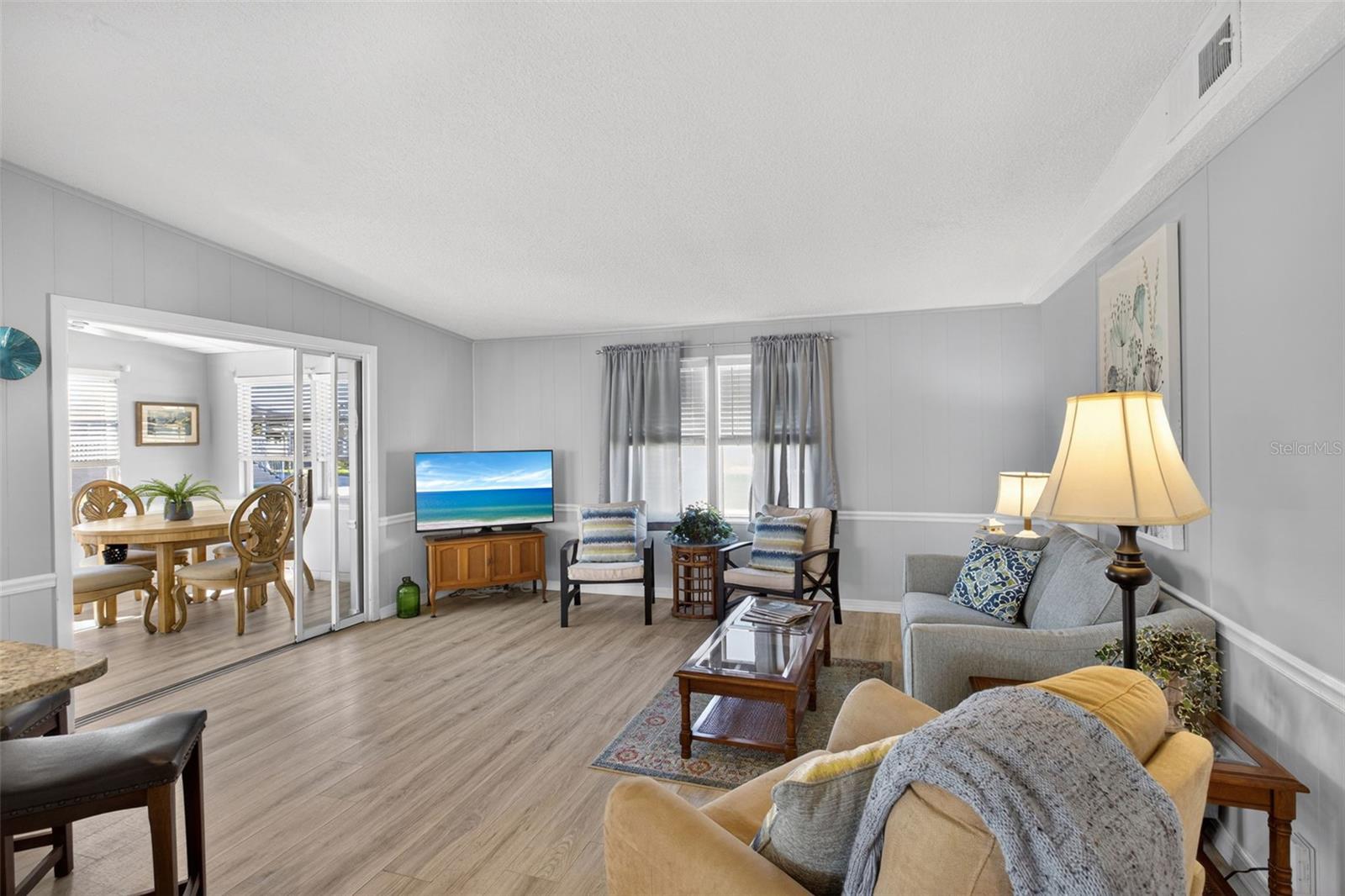537 LA PLAYA CIR, NORTH PORT, FL — photo 12
