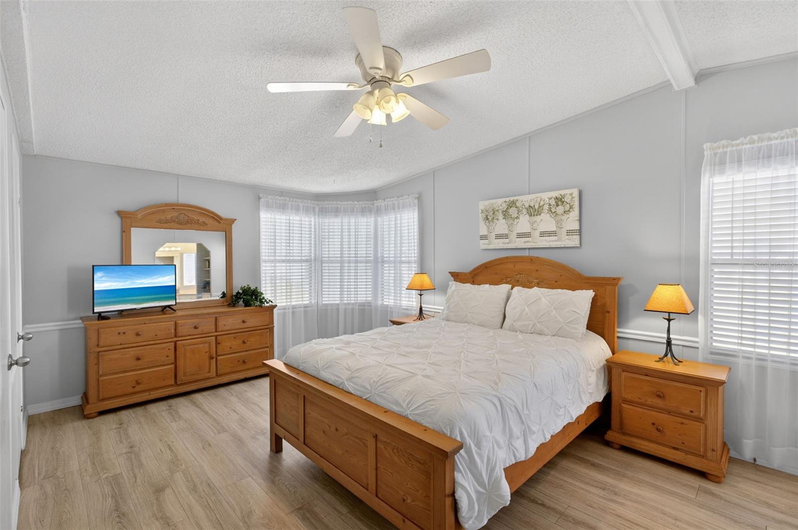 537 LA PLAYA CIR, NORTH PORT, FL — photo 16