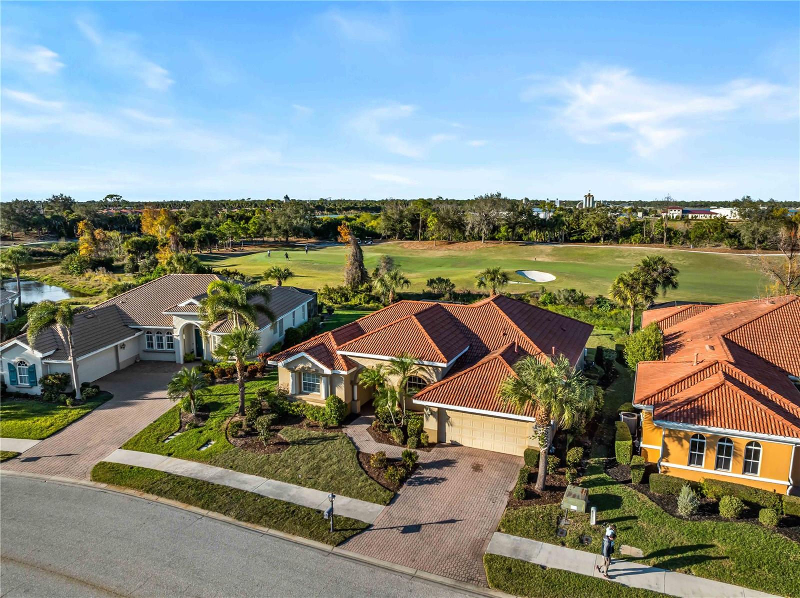 274 MONTELLUNA DR, NORTH VENICE, FL — photo 2