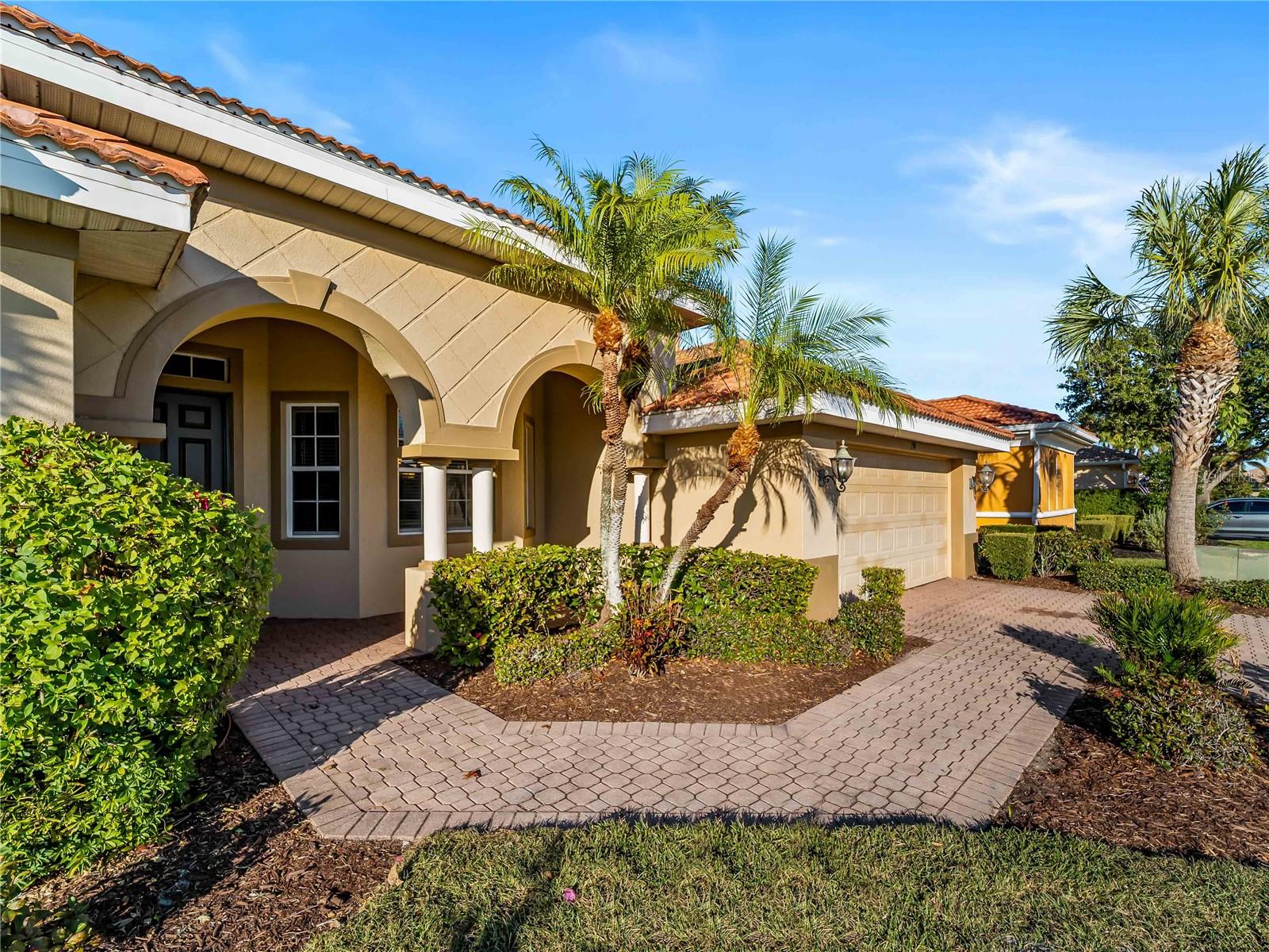 274 MONTELLUNA DR, NORTH VENICE, FL — photo 9