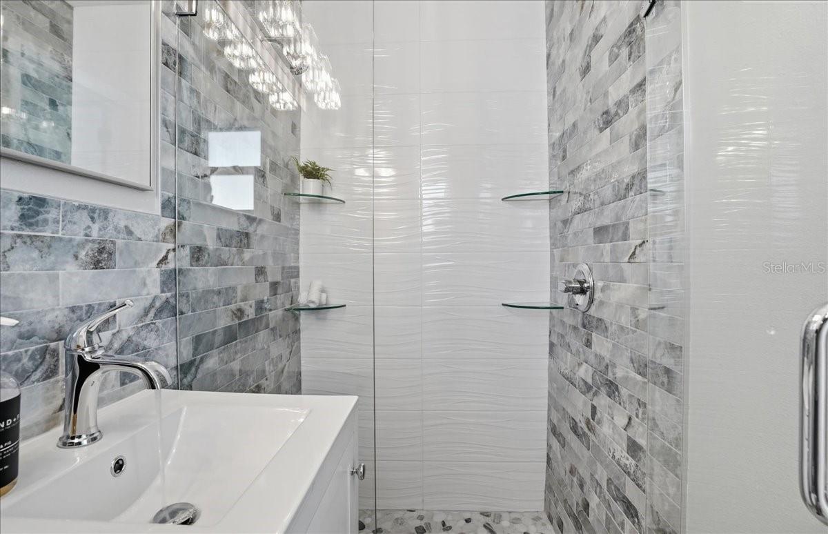 510 115TH AVE, TREASURE ISLAND, FL — photo 24