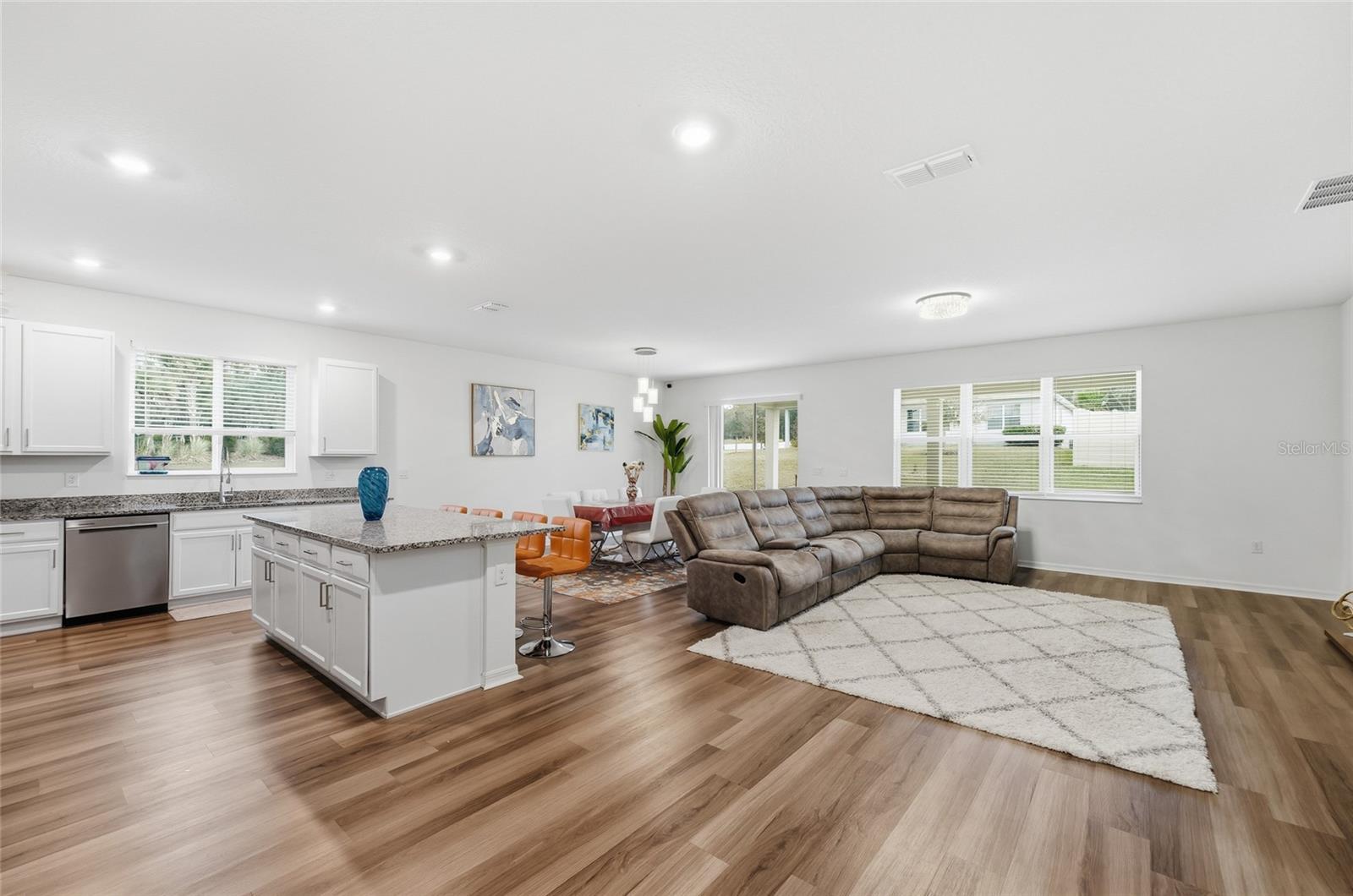 2081 MALBEC CT, MINNEOLA, FL — photo 5