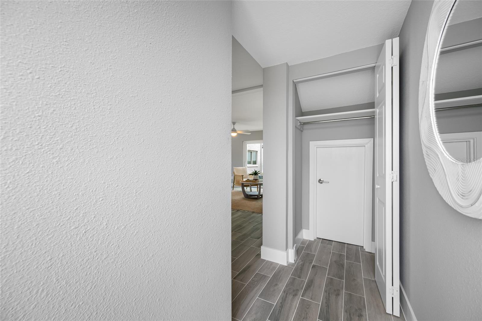 1401 GULF BLVD #113, CLEARWATER BEACH, FL — photo 2