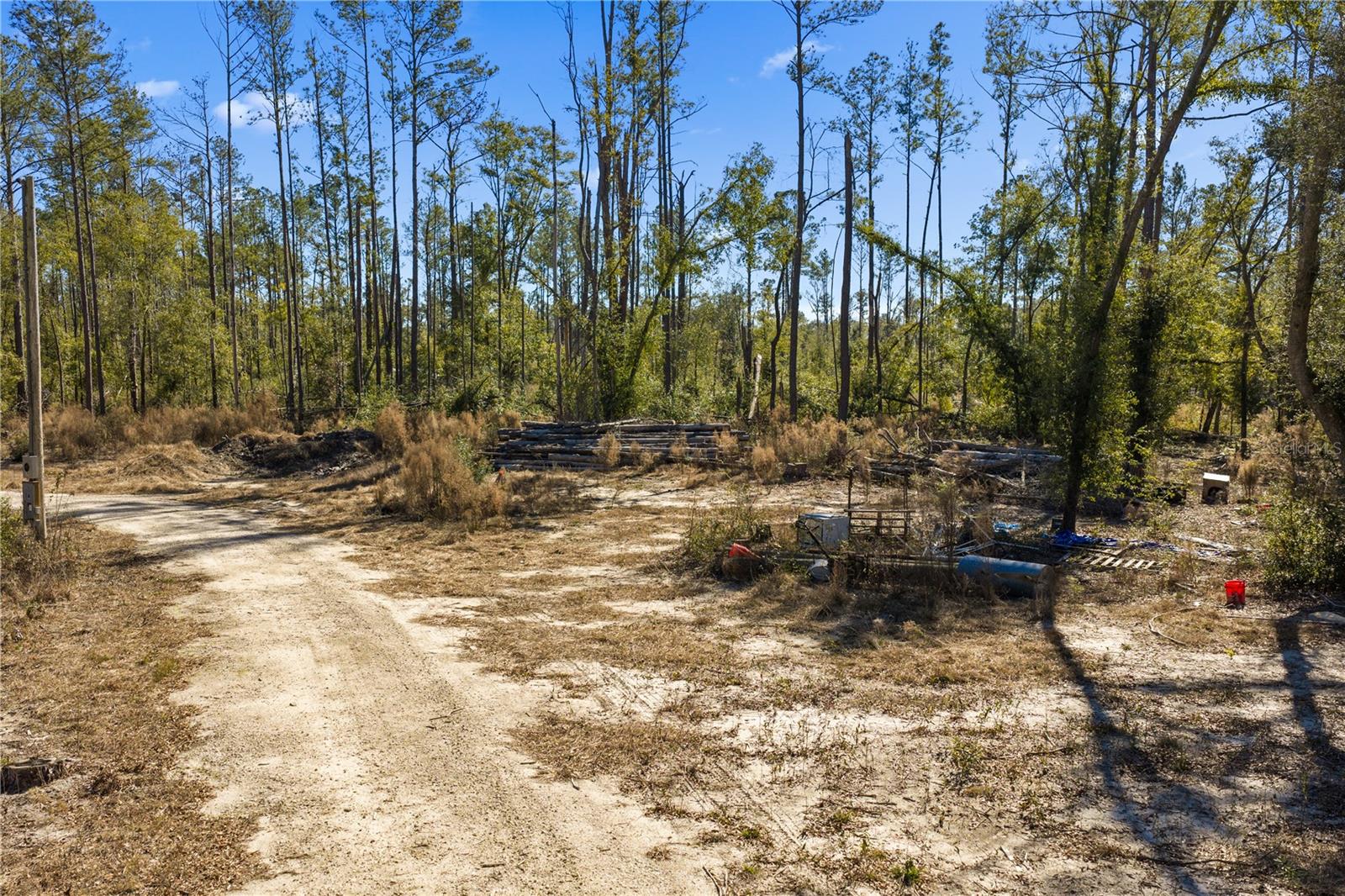 12TH TER, LIVE OAK, FL — photo 55
