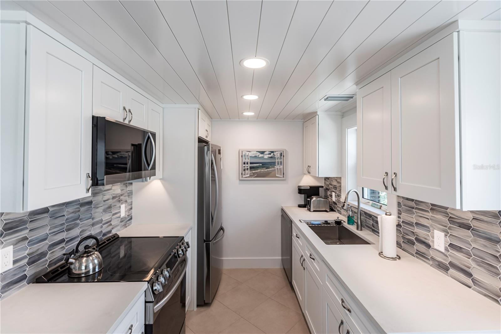 6154 MIDNIGHT PASS RD #A1, SARASOTA, FL — photo 18