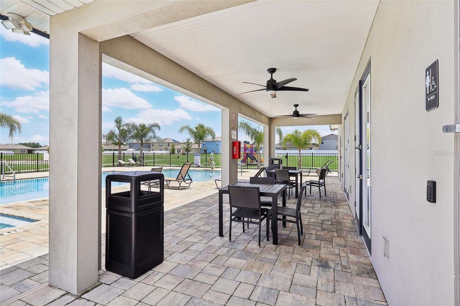 2060 GOLDEN BEAK DR, EAGLE LAKE, FL — photo 40