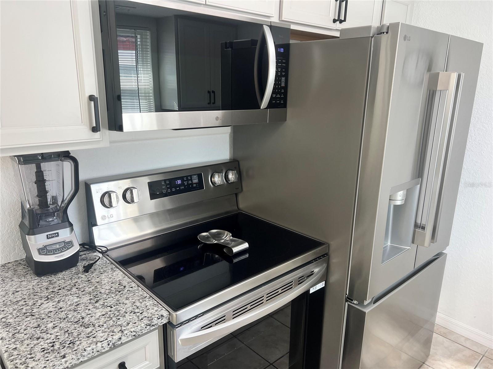 6154 MIDNIGHT PASS RD #B03, SARASOTA, FL — photo 5