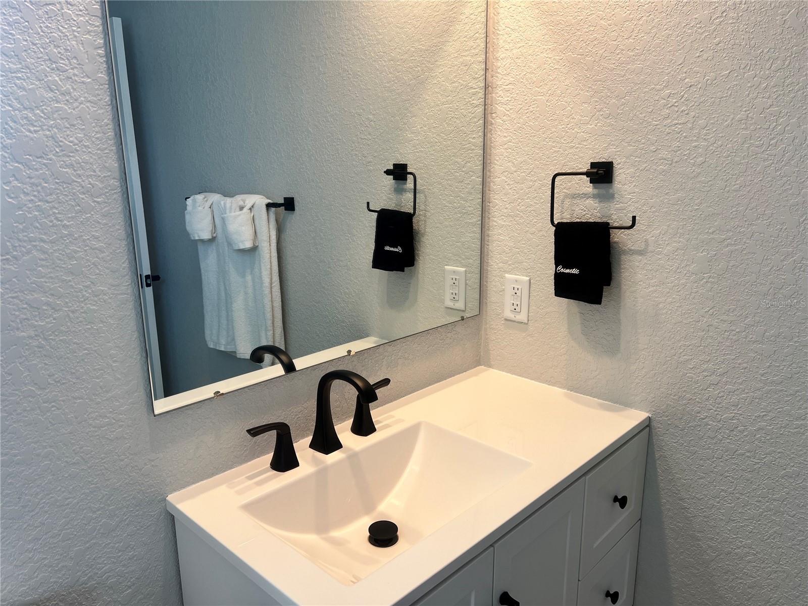 6154 MIDNIGHT PASS RD #B03, SARASOTA, FL — photo 15