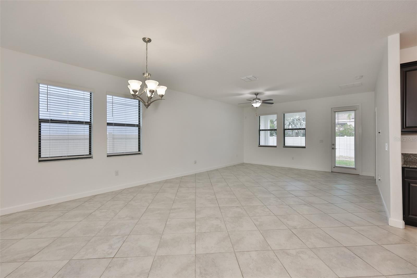 10616 GREAT CORMORANT DR, RIVERVIEW, FL — photo 4