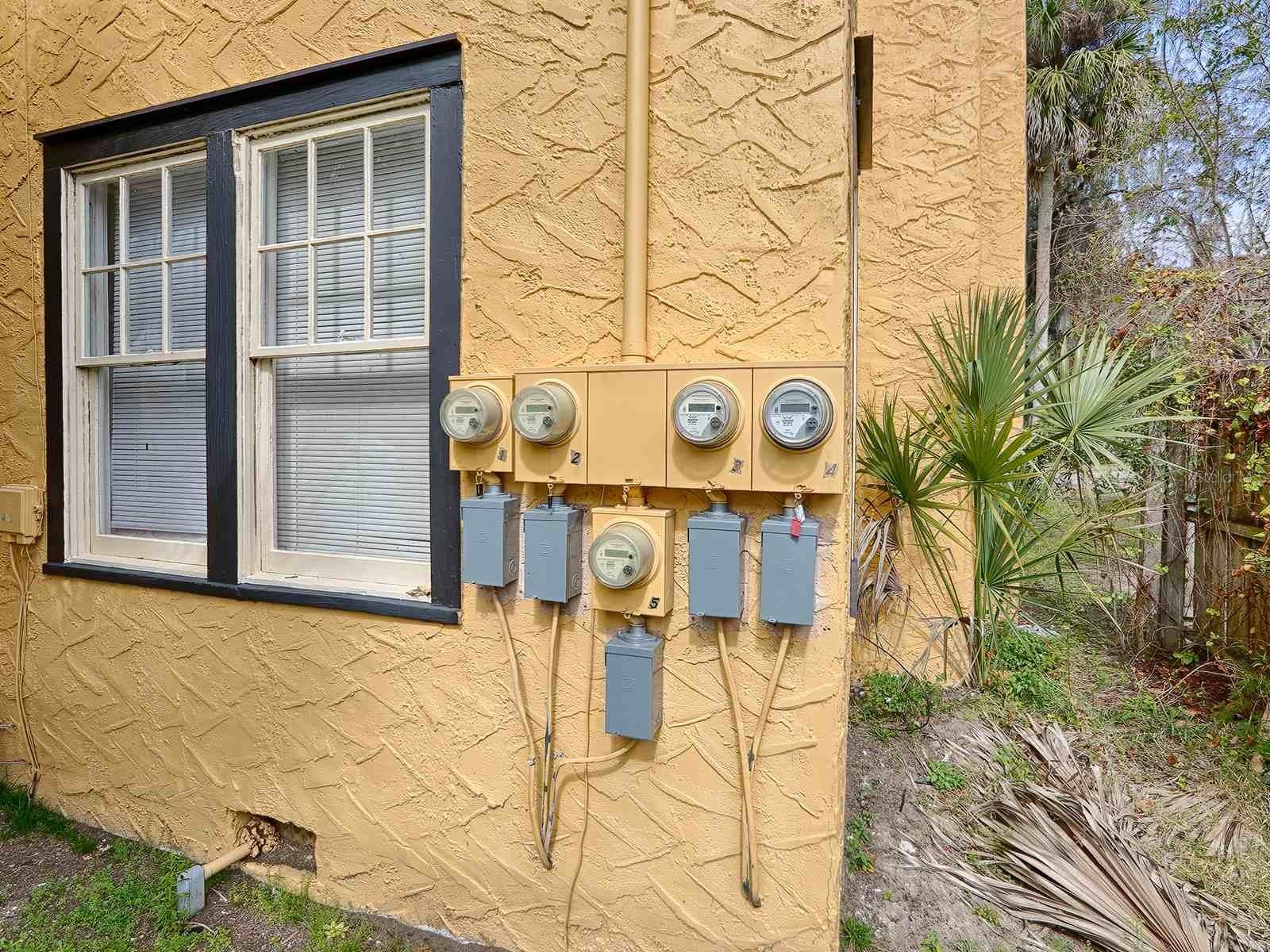 426 E CITRUS AVE, EUSTIS, FL — photo 93