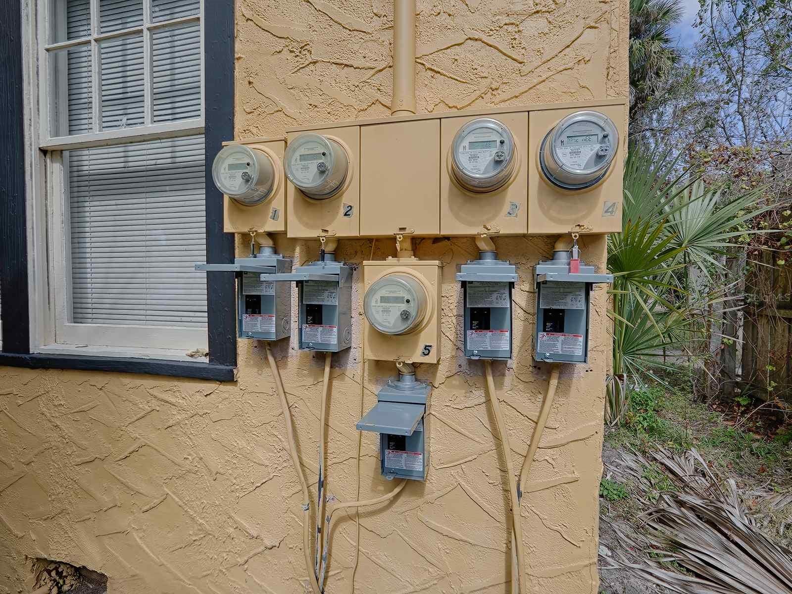 426 E CITRUS AVE, EUSTIS, FL — photo 96