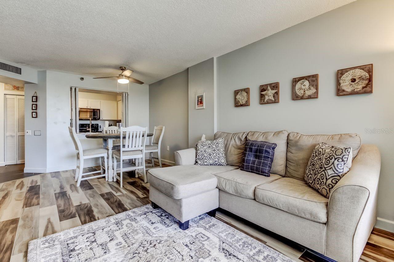2333 FEATHER SOUND DR #B211, CLEARWATER, FL — photo 11