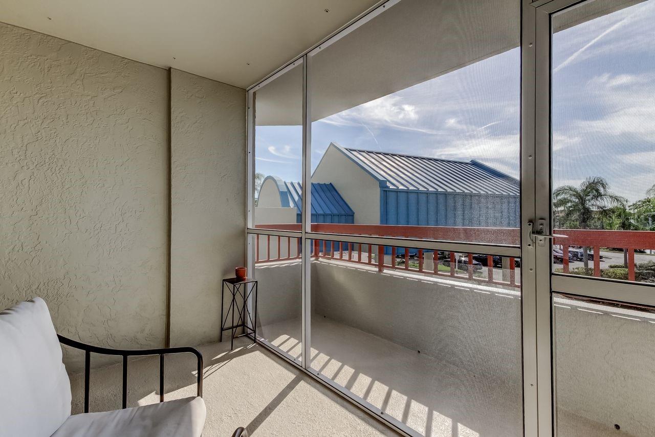 2333 FEATHER SOUND DR #B211, CLEARWATER, FL — photo 13
