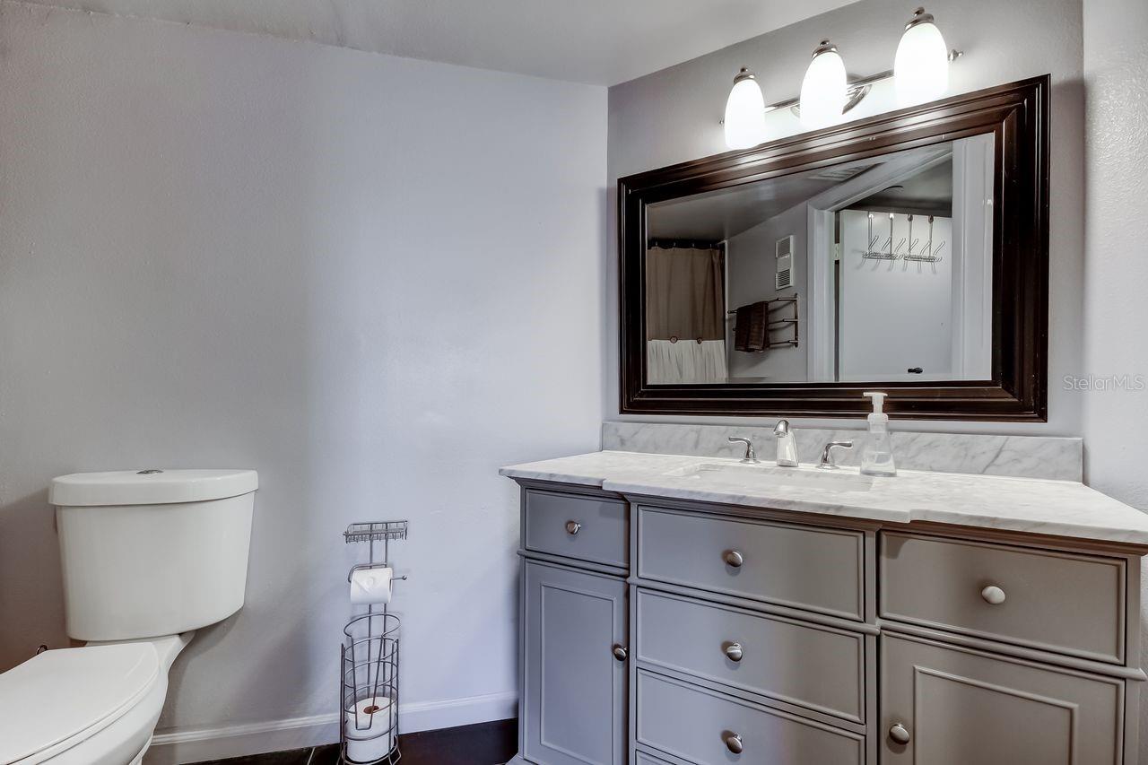 2333 FEATHER SOUND DR #B211, CLEARWATER, FL — photo 23