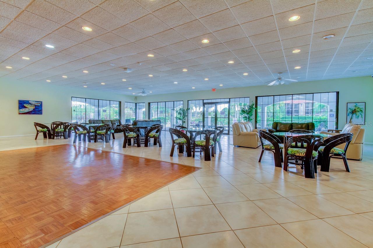 2333 FEATHER SOUND DR #B211, CLEARWATER, FL — photo 26