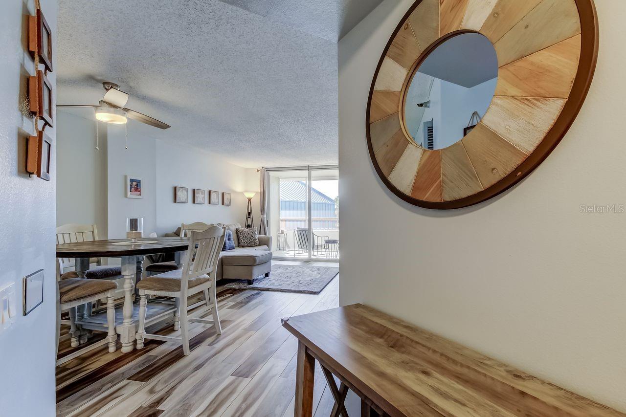 2333 FEATHER SOUND DR #B211, CLEARWATER, FL — photo 2