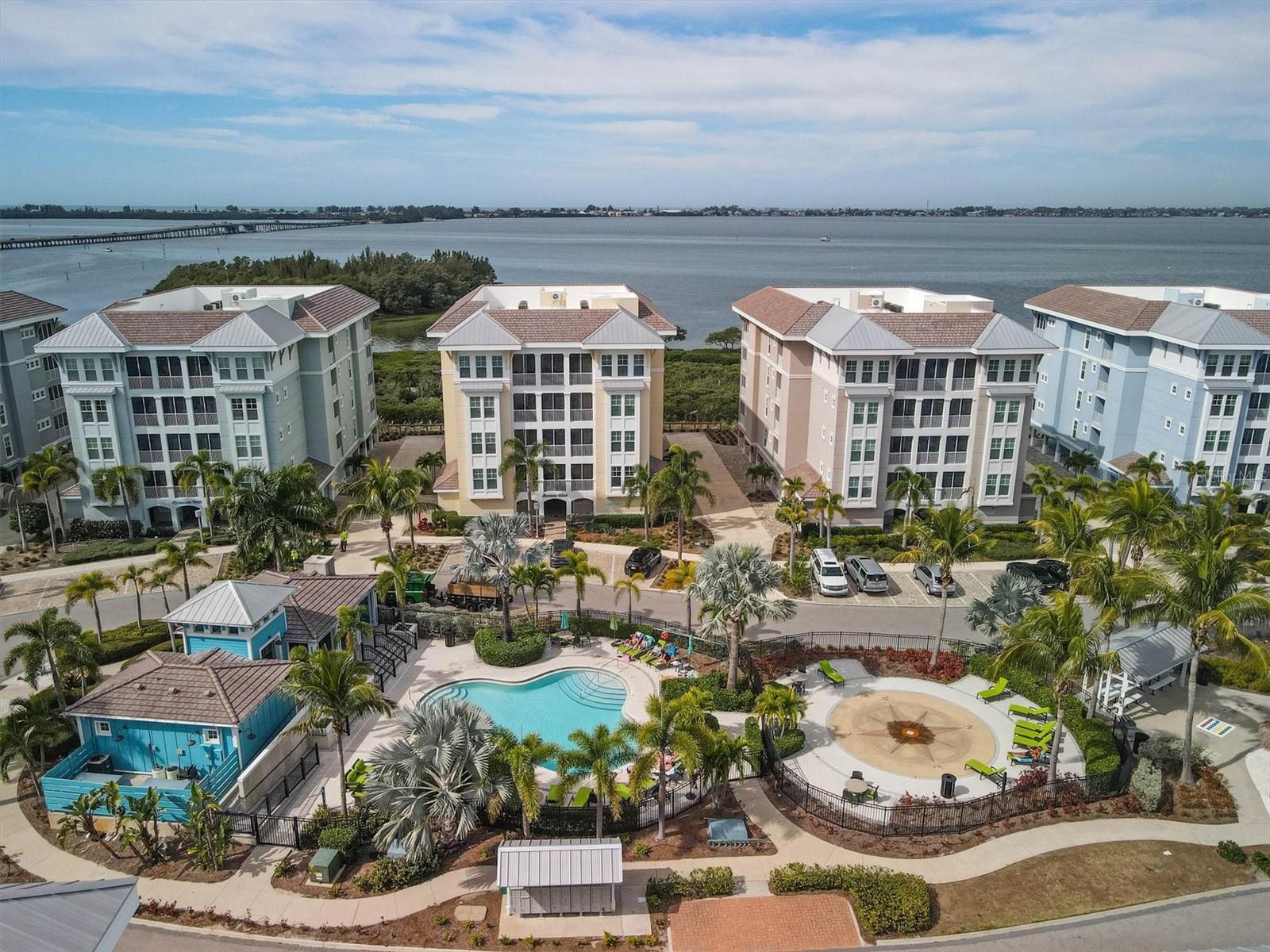 395 ARUBA CIR #303, BRADENTON, FL — photo 35