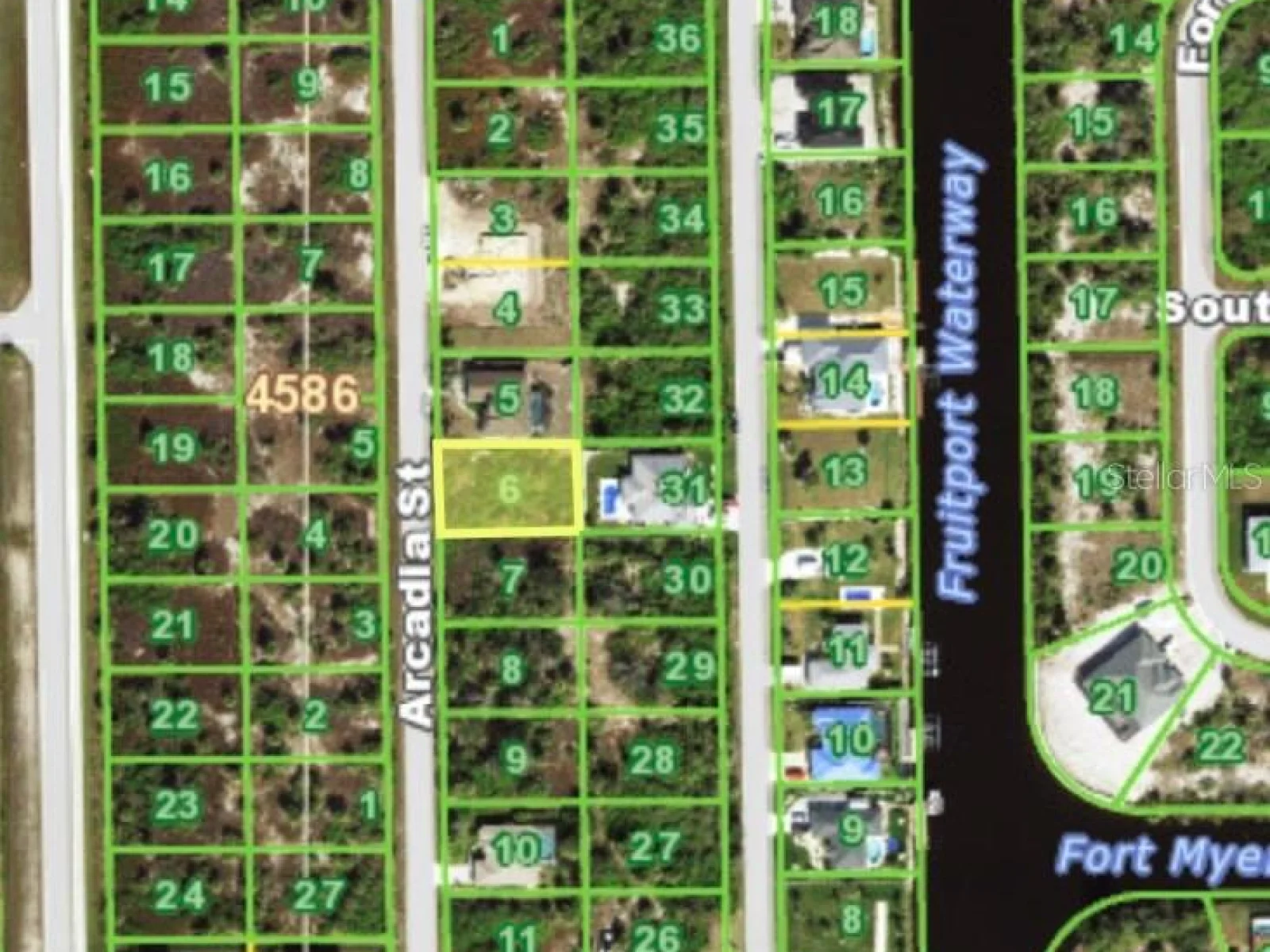 10234 ARCADIA ST, PORT CHARLOTTE, FL — photo 2