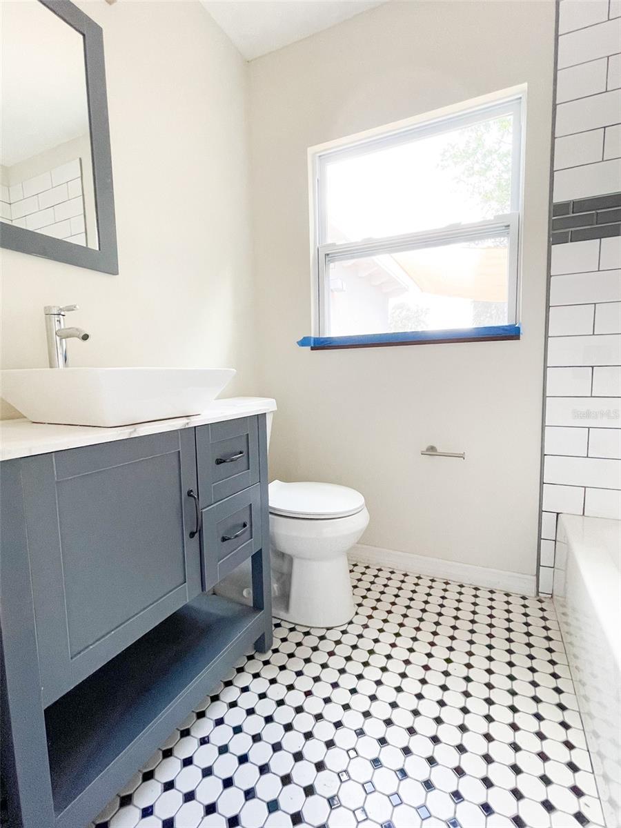 4537 10TH AVE S, ST PETERSBURG, FL — photo 12