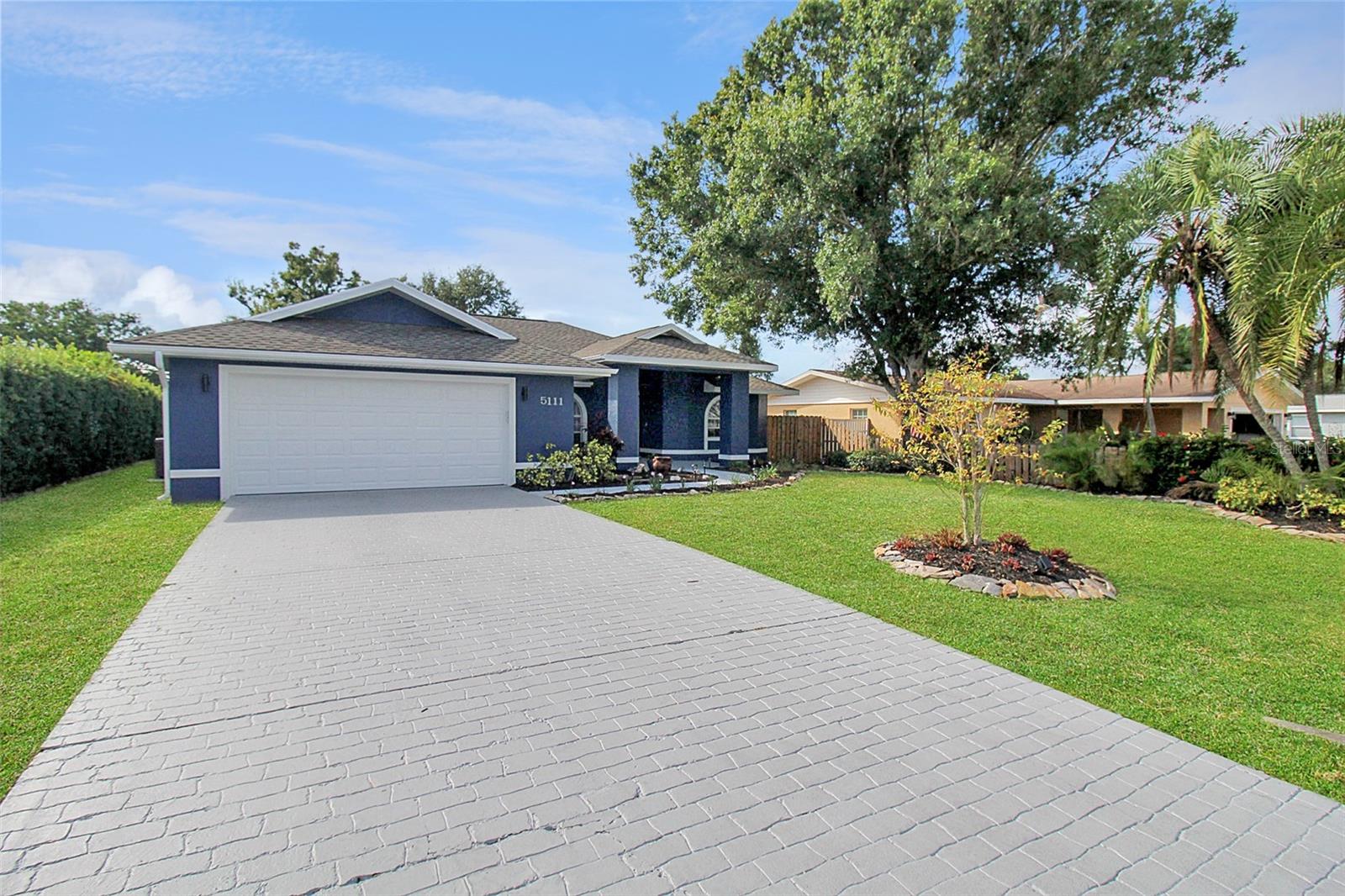 5111 13TH AVENUE DR W, BRADENTON, FL