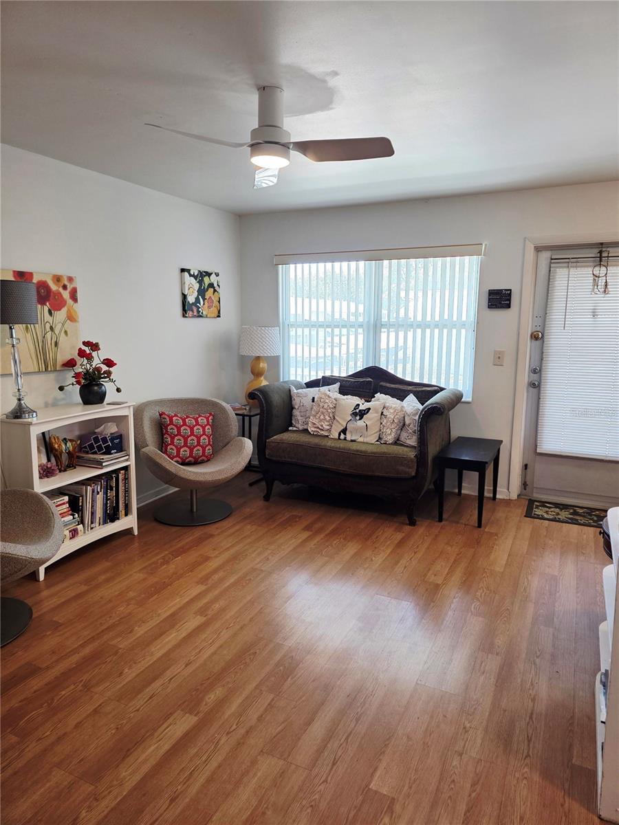 5945 21ST ST N #18, ST PETERSBURG, FL — photo 6