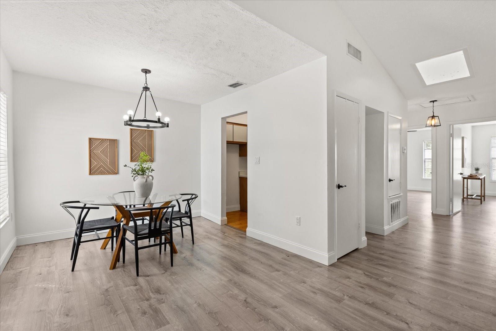 494 W PAR ST, ORLANDO, FL — photo 9