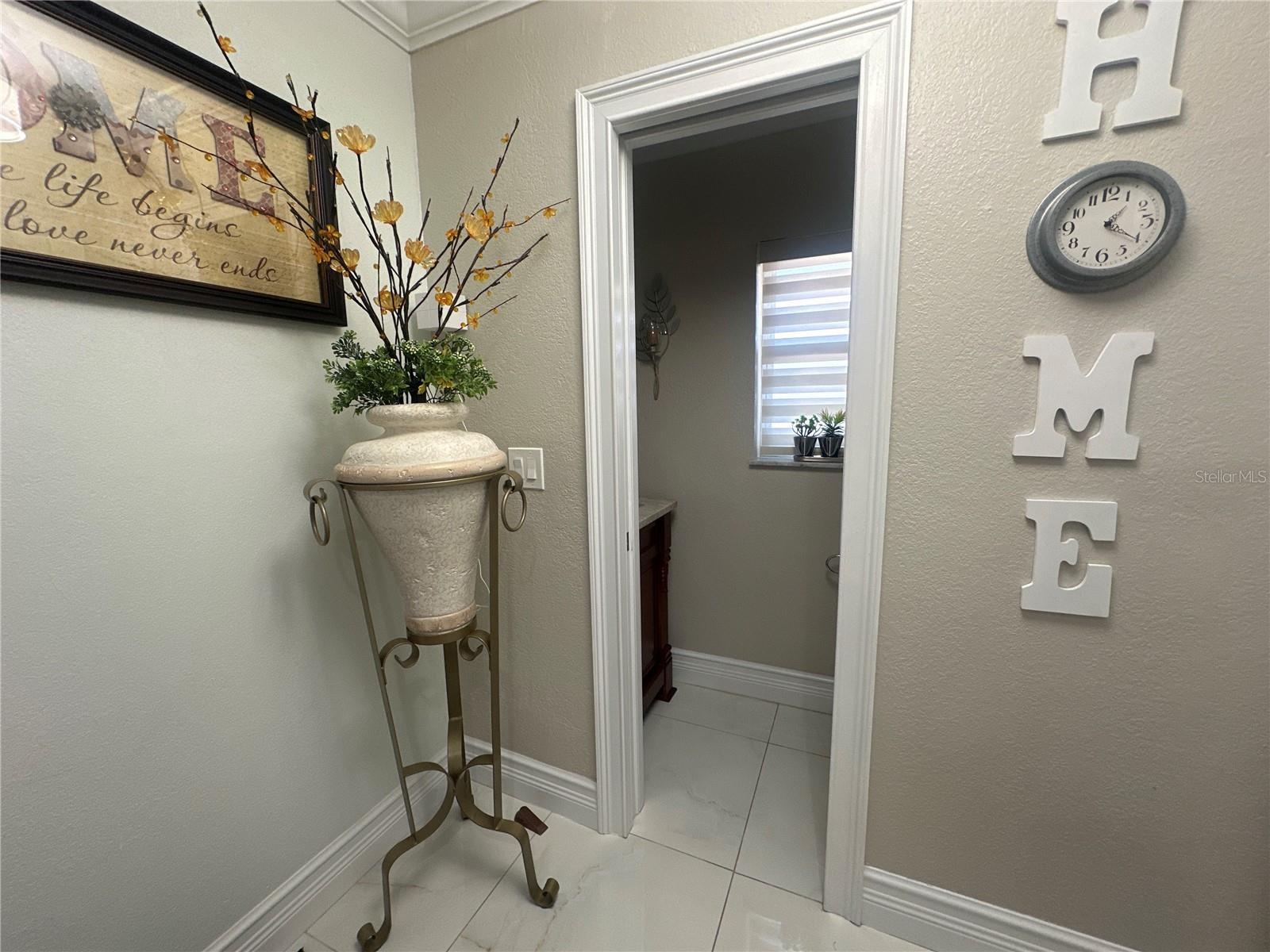 7009 SALINAS CT, TAMPA, FL — photo 12