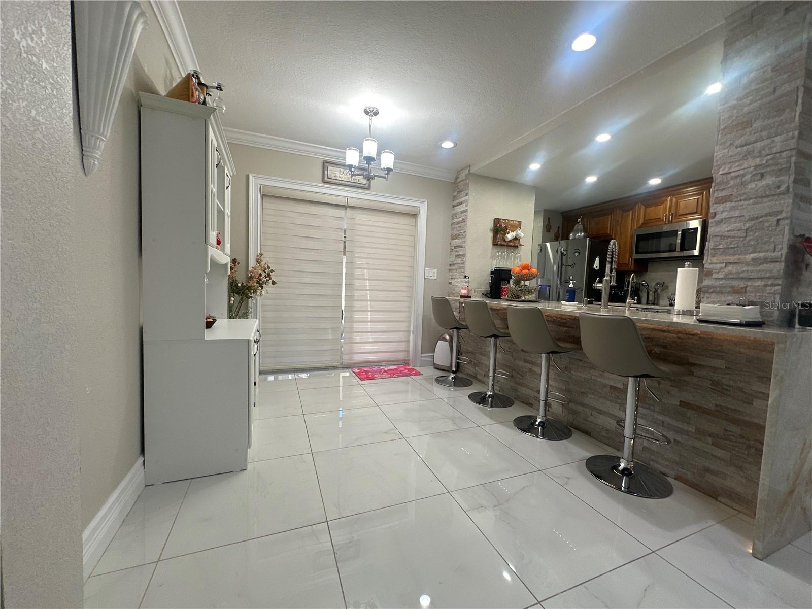 7009 SALINAS CT, TAMPA, FL — photo 29