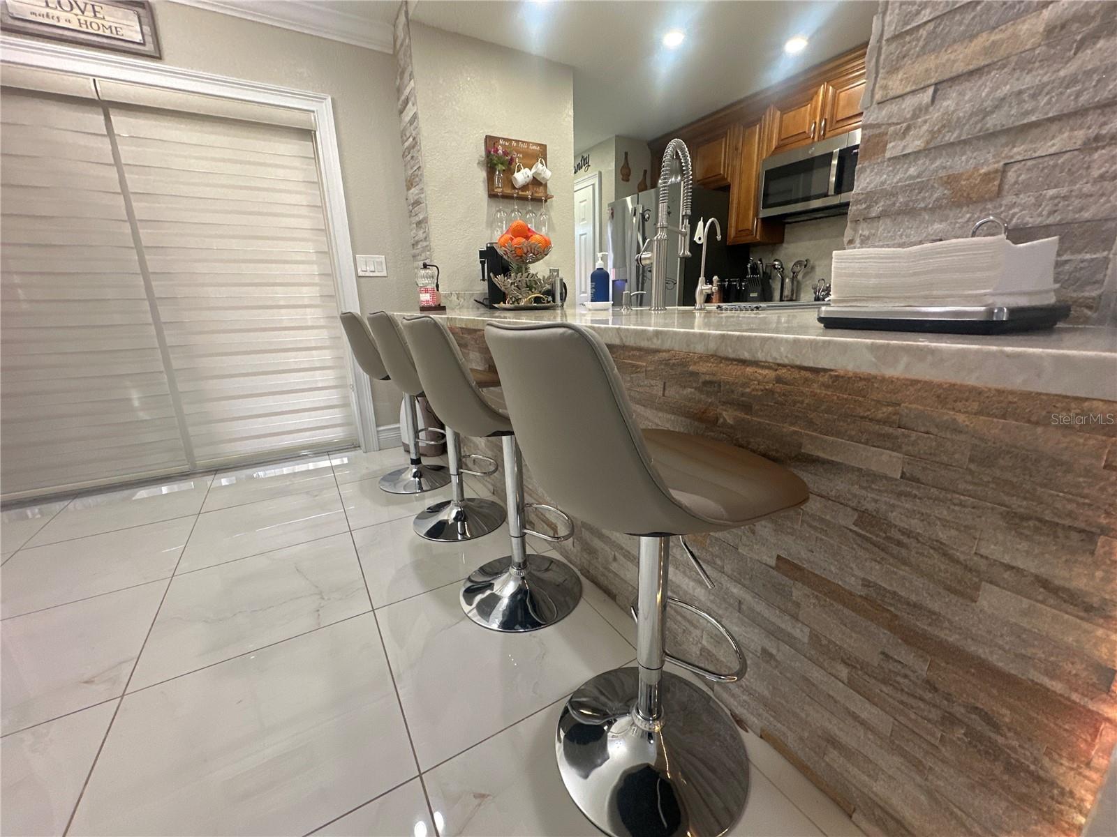 7009 SALINAS CT, TAMPA, FL — photo 33