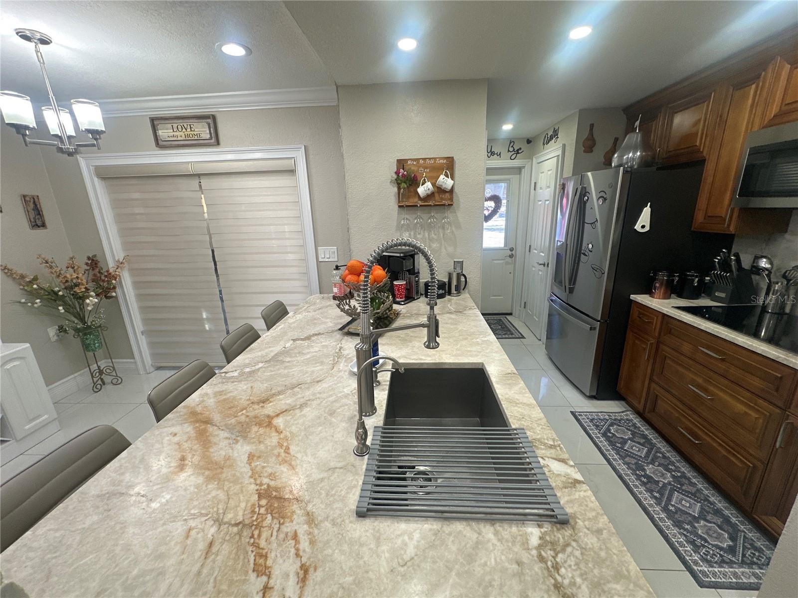 7009 SALINAS CT, TAMPA, FL — photo 35