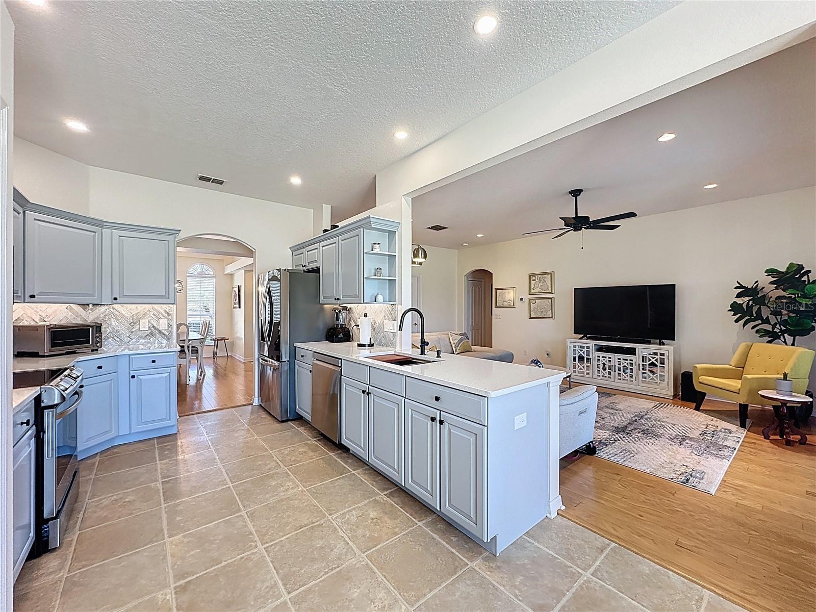 3842 AVON CT, CLERMONT, FL — photo 68