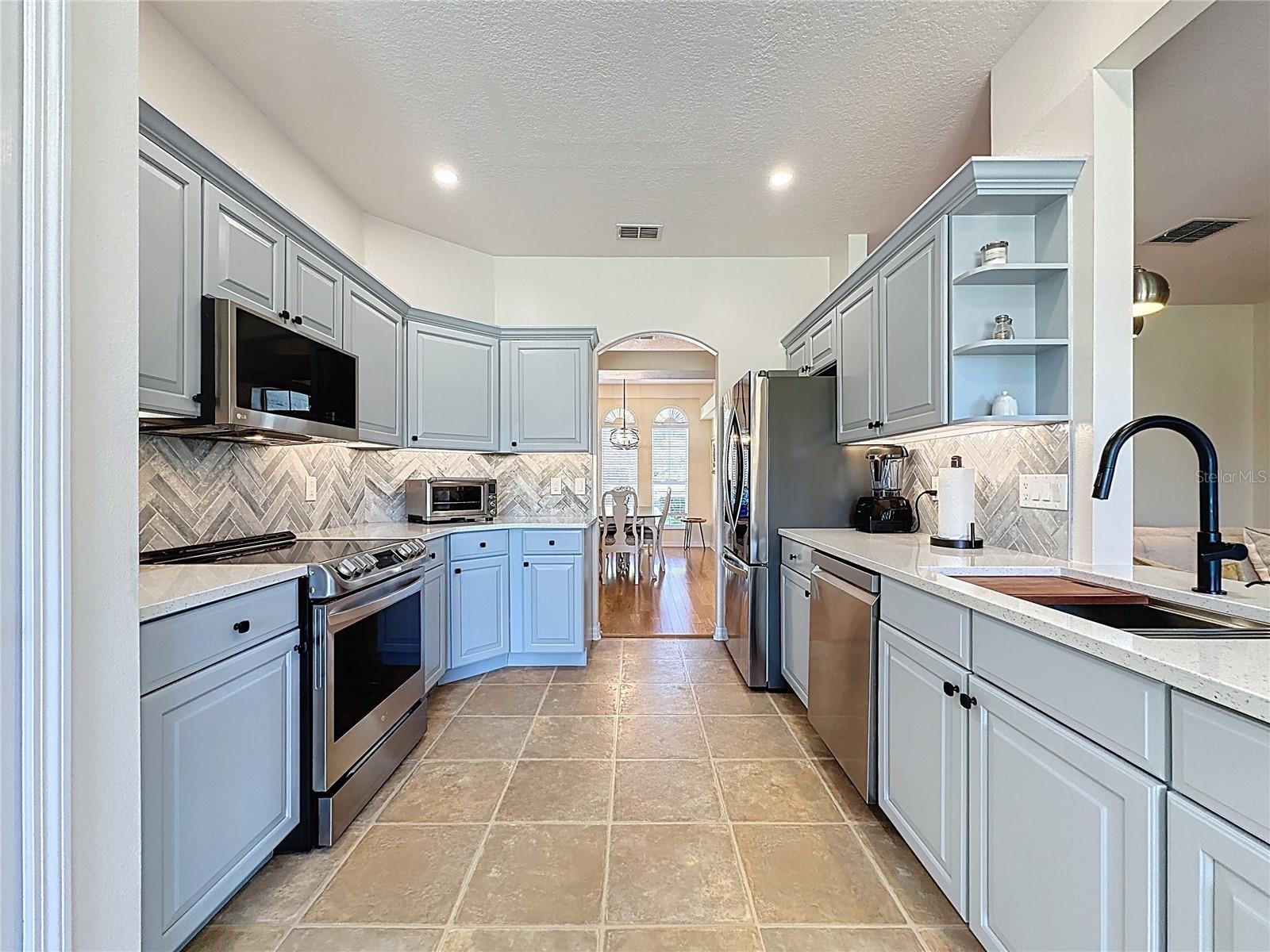 3842 AVON CT, CLERMONT, FL — photo 70