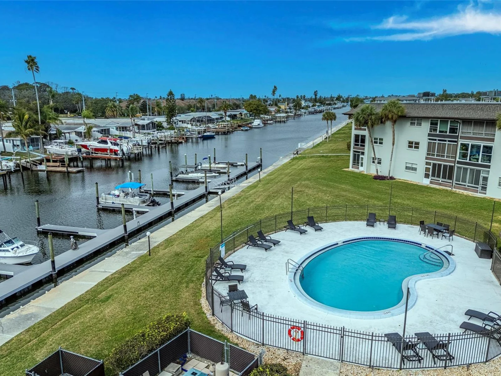5197 SILENT LOOP #224, NEW PORT RICHEY, FL — photo 3