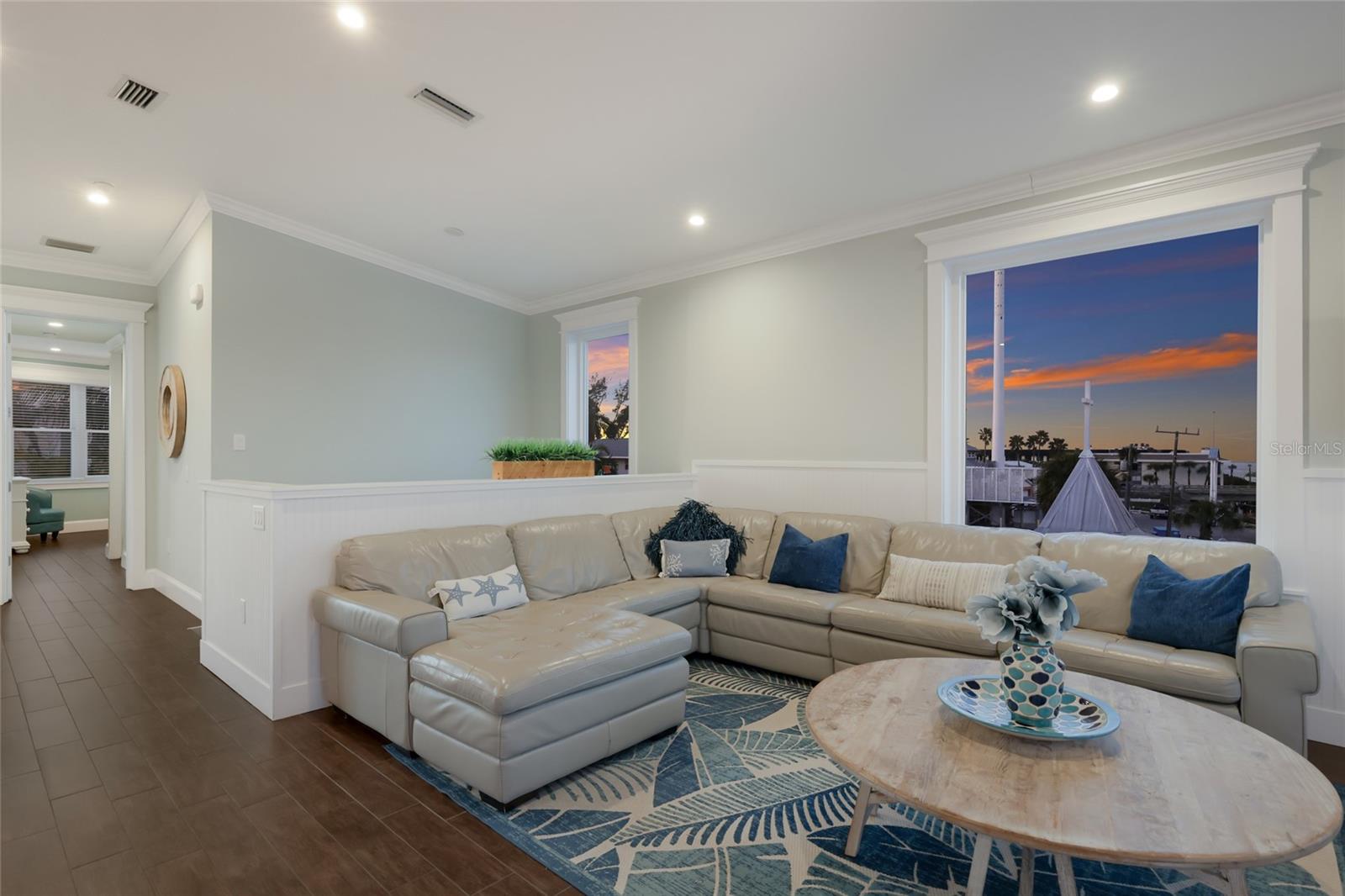 206 CHURCH AVE, BRADENTON BEACH, FL — photo 15