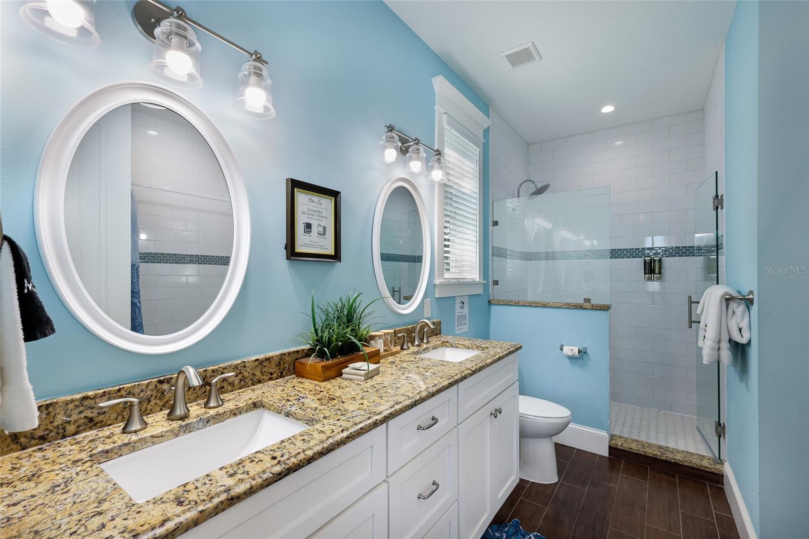 206 CHURCH AVE, BRADENTON BEACH, FL — photo 54