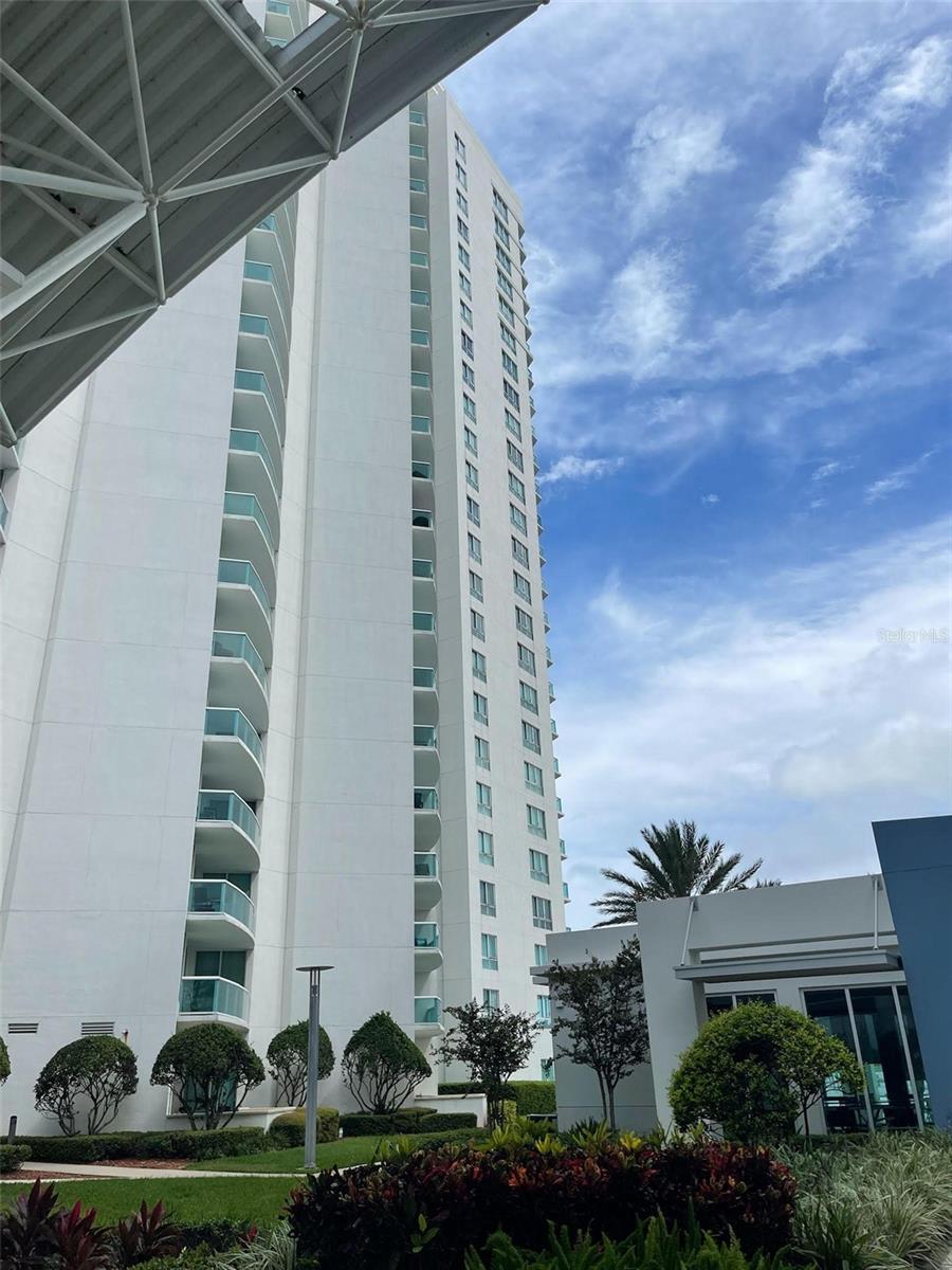 241 RIVERSIDE DR #410, DAYTONA BEACH, FL — photo 3