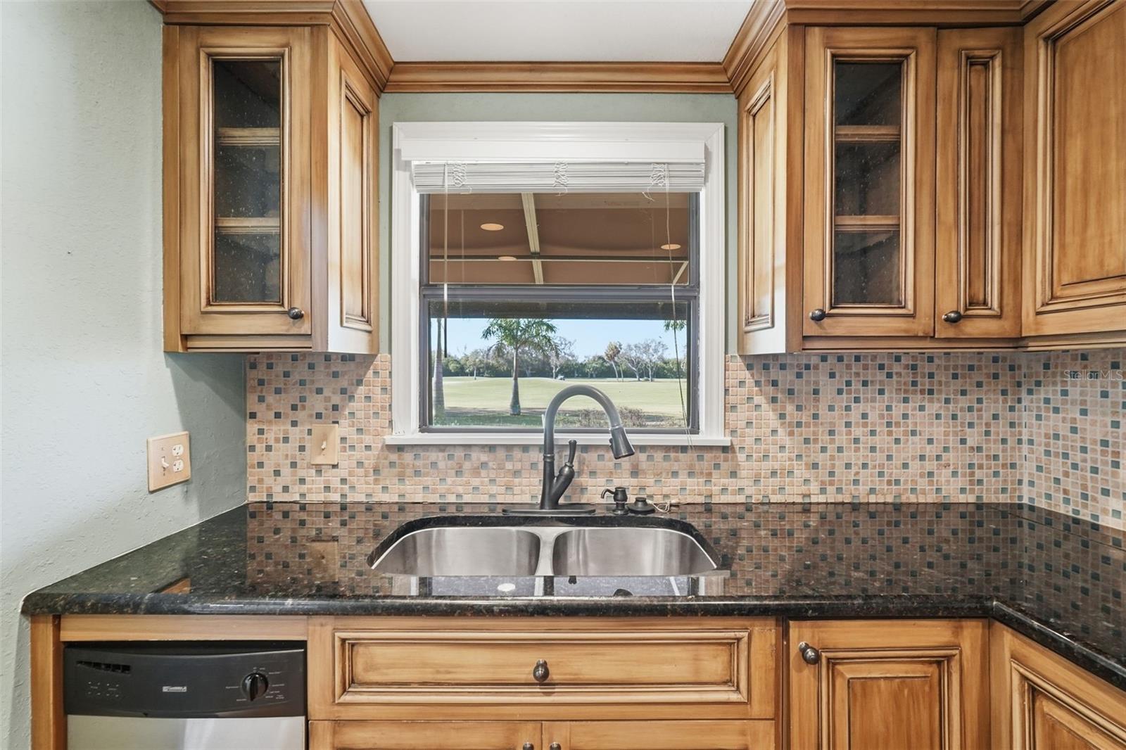 1310 PELICAN CREEK XING, ST PETERSBURG, FL — photo 14