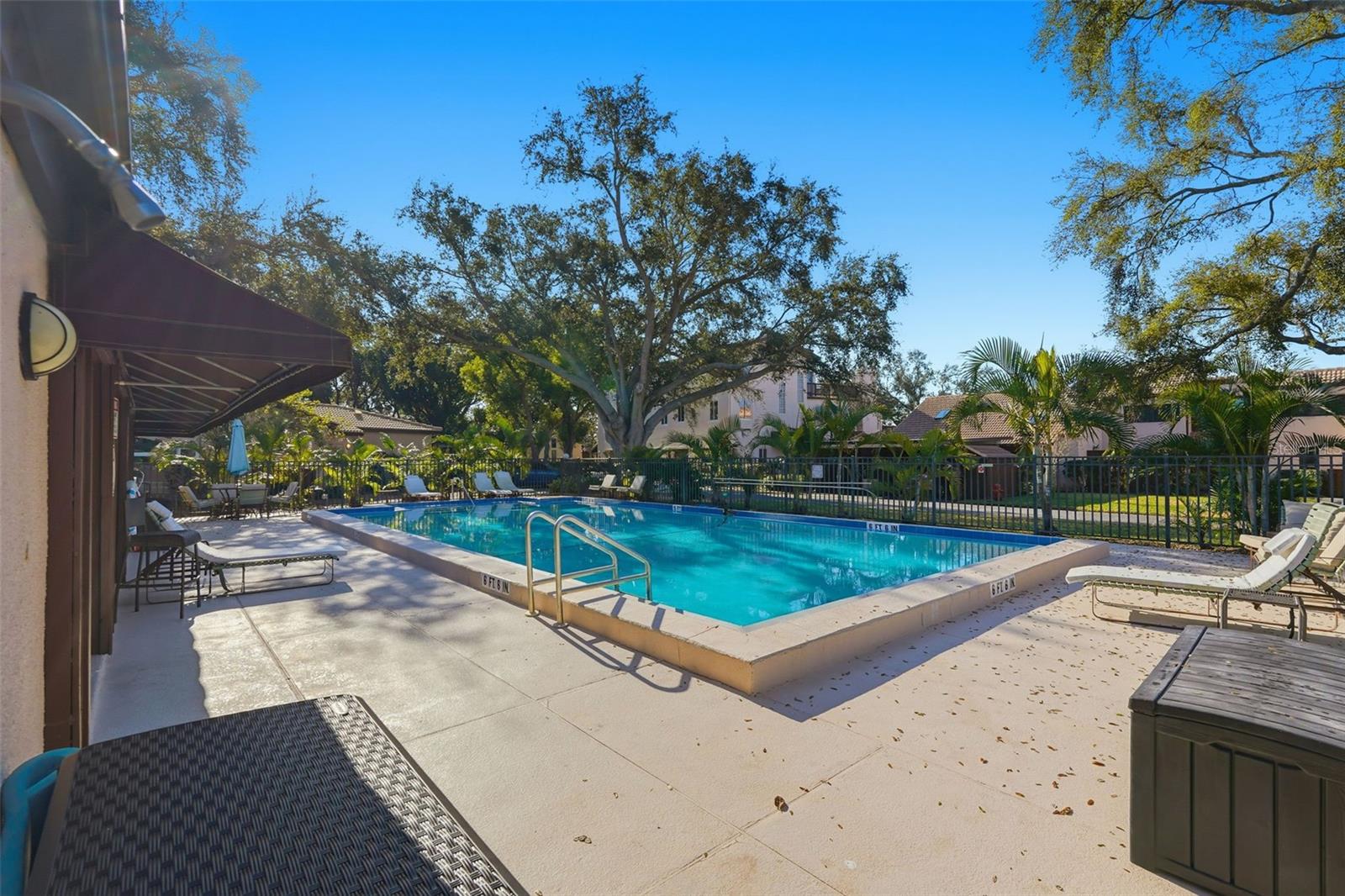 1310 PELICAN CREEK XING, ST PETERSBURG, FL — photo 34