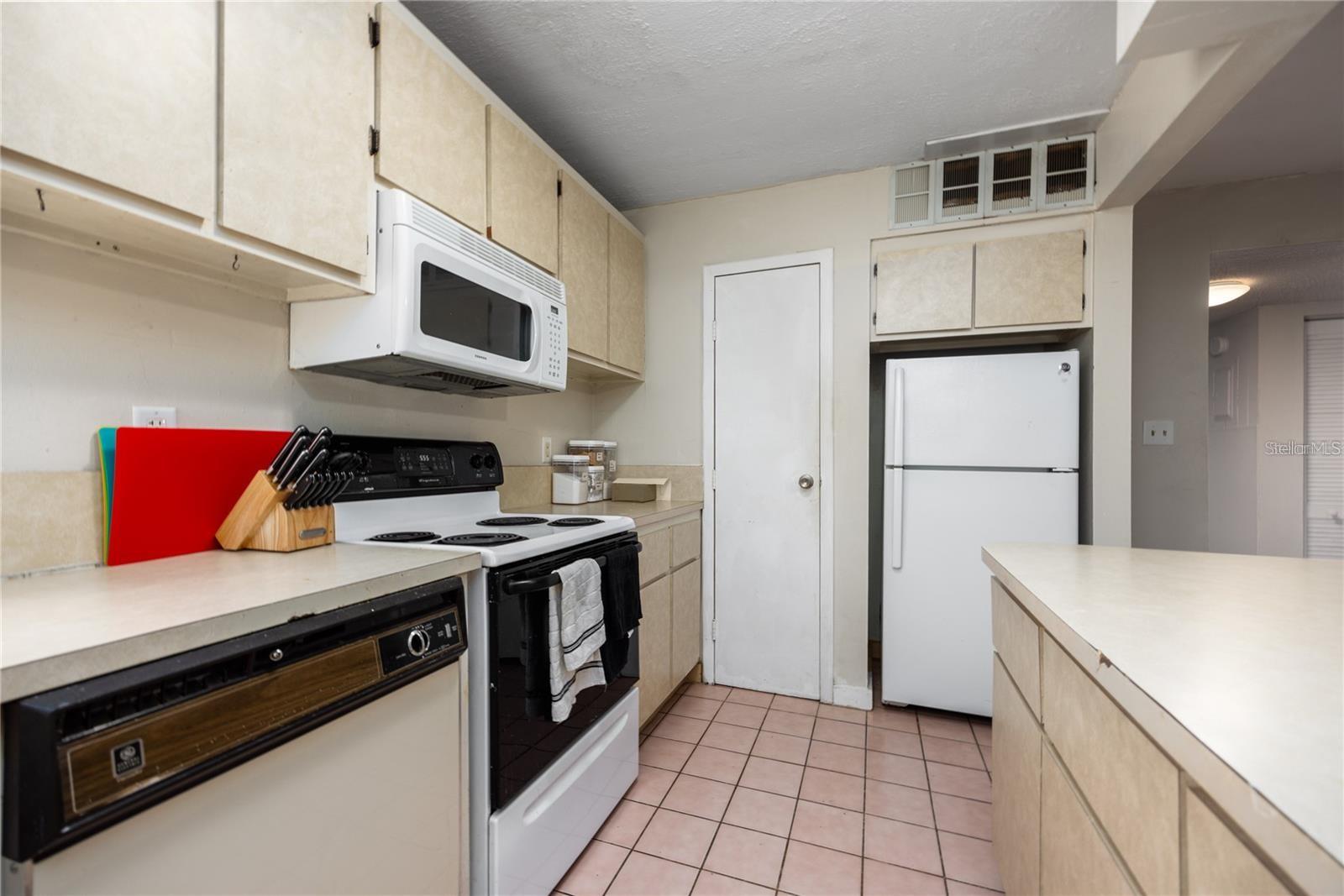 2811 SW ARCHER RD #Z247, GAINESVILLE, FL — photo 10